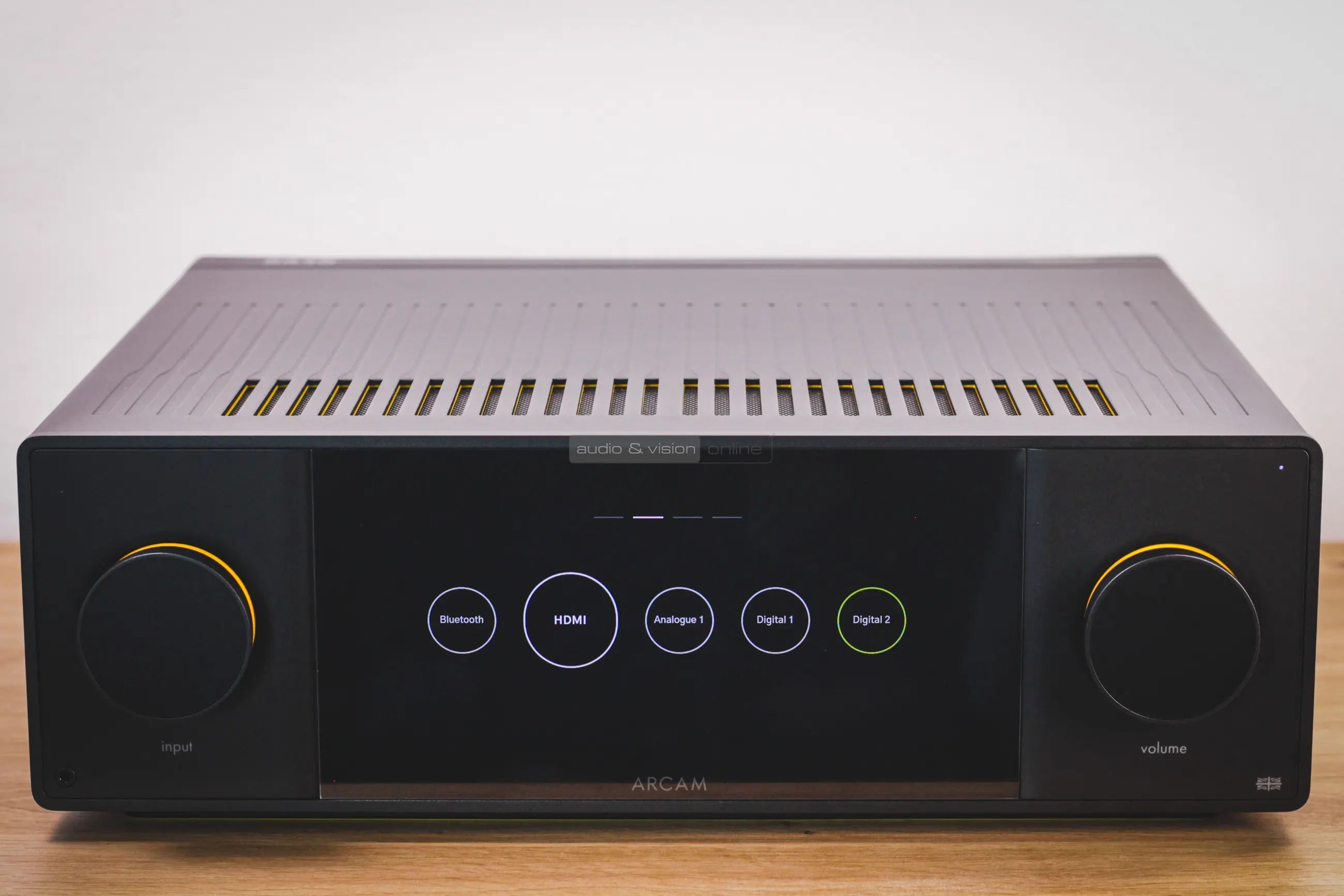 Arcam Radia SA45 hálózati sztereó erősítő front