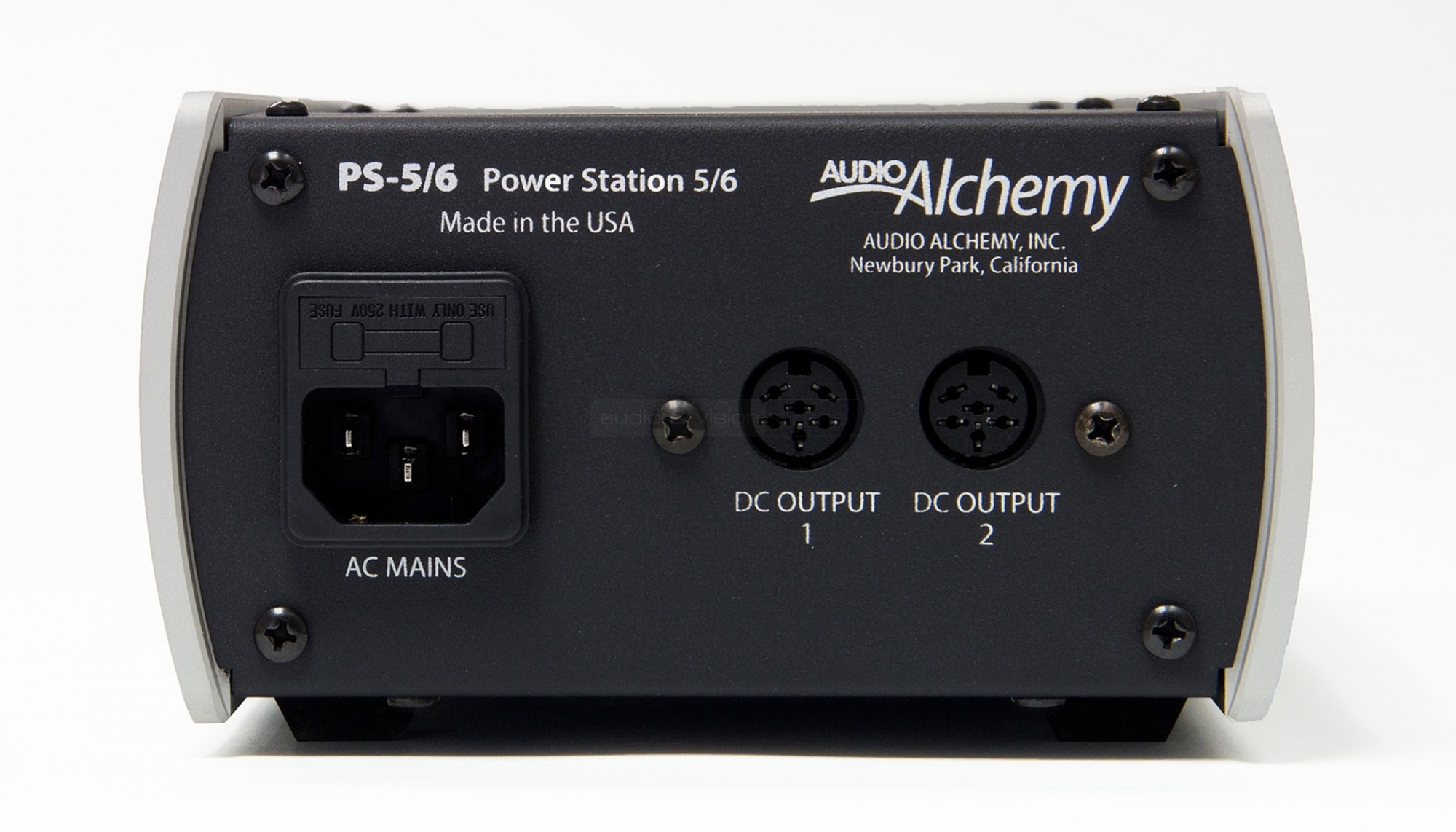 Audio Alchemy PS-5 tápegység hátlap