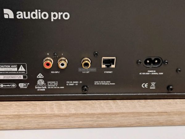 Audio Pro D-1 multiroom hangszóró hátlap