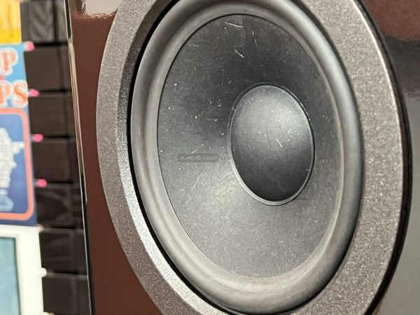 Audio Solutions Overture O322B hangfal középsugárzó