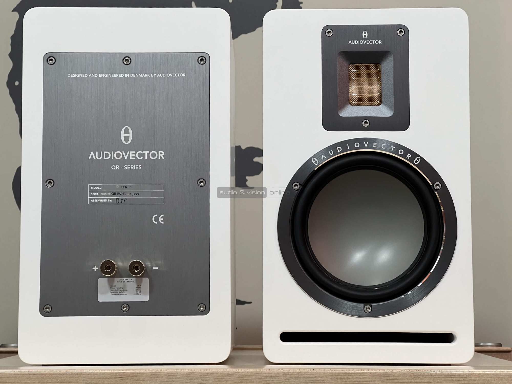 Audiovector QR1 hangfal