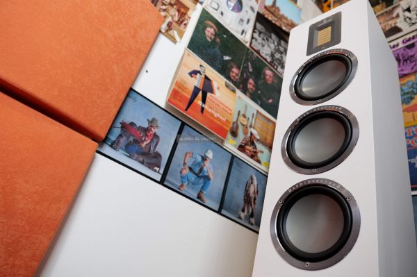 Audiovector QR5 hangfal
