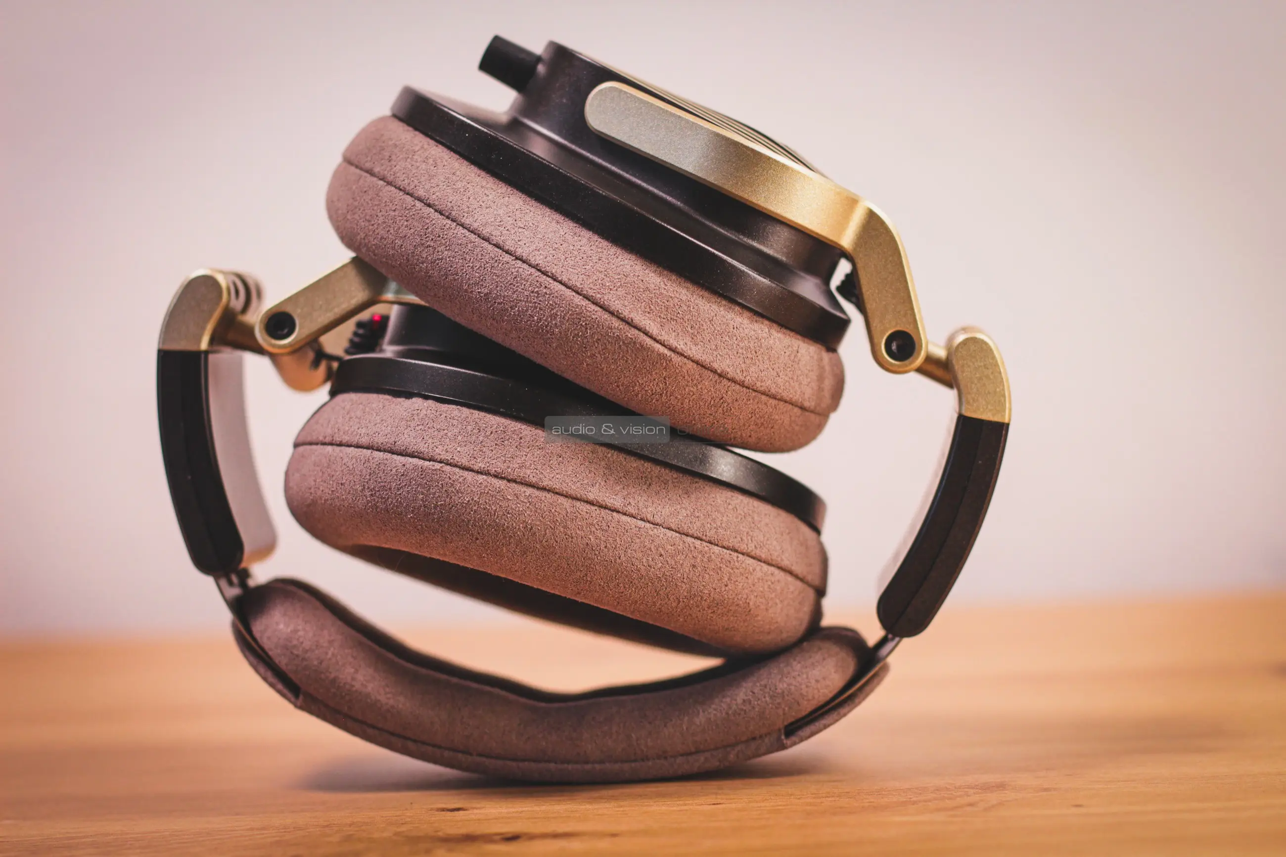 Austrian Audio The Arranger fejhallgató