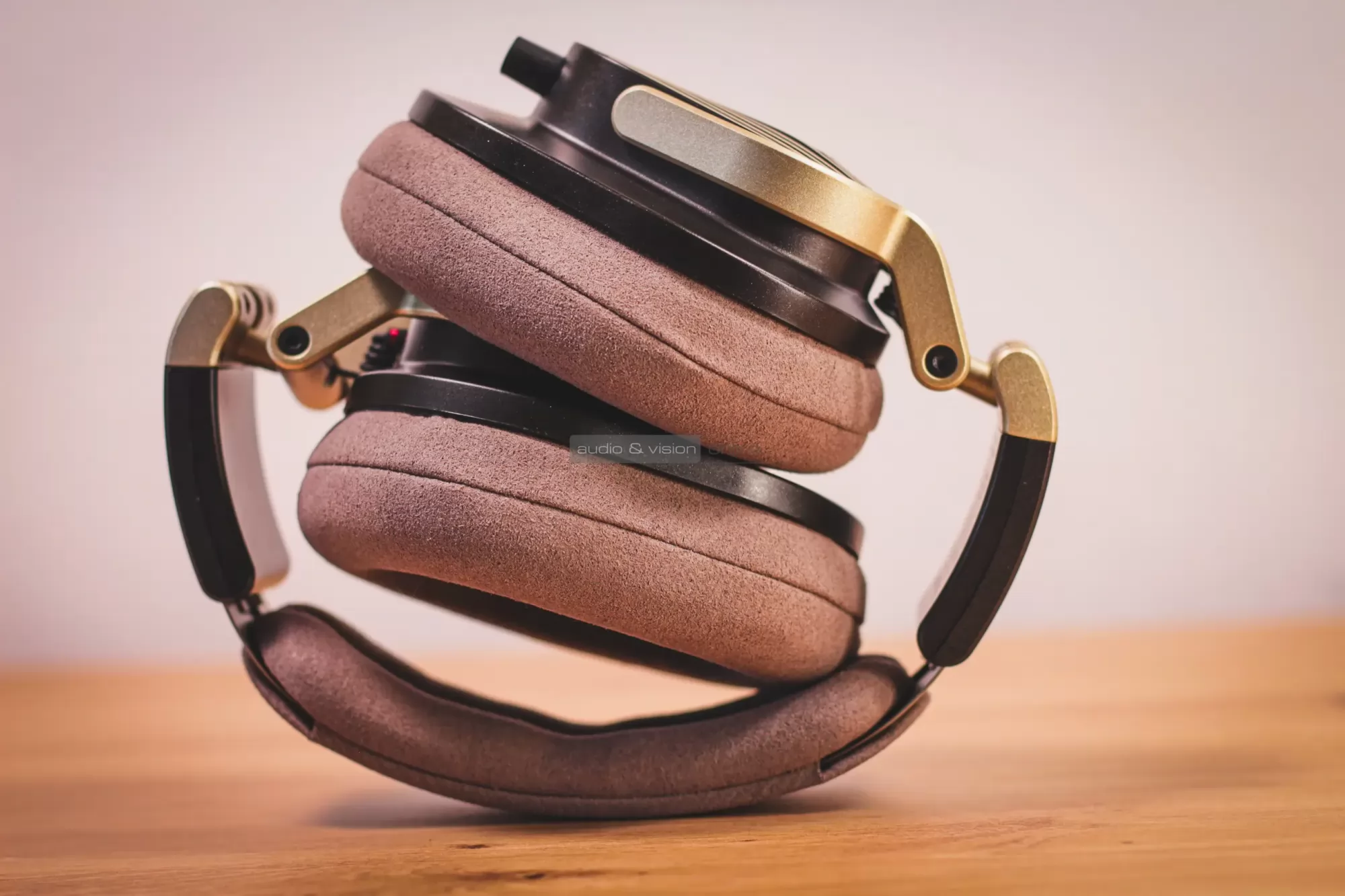 Austrian Audio The Arranger fejhallgató