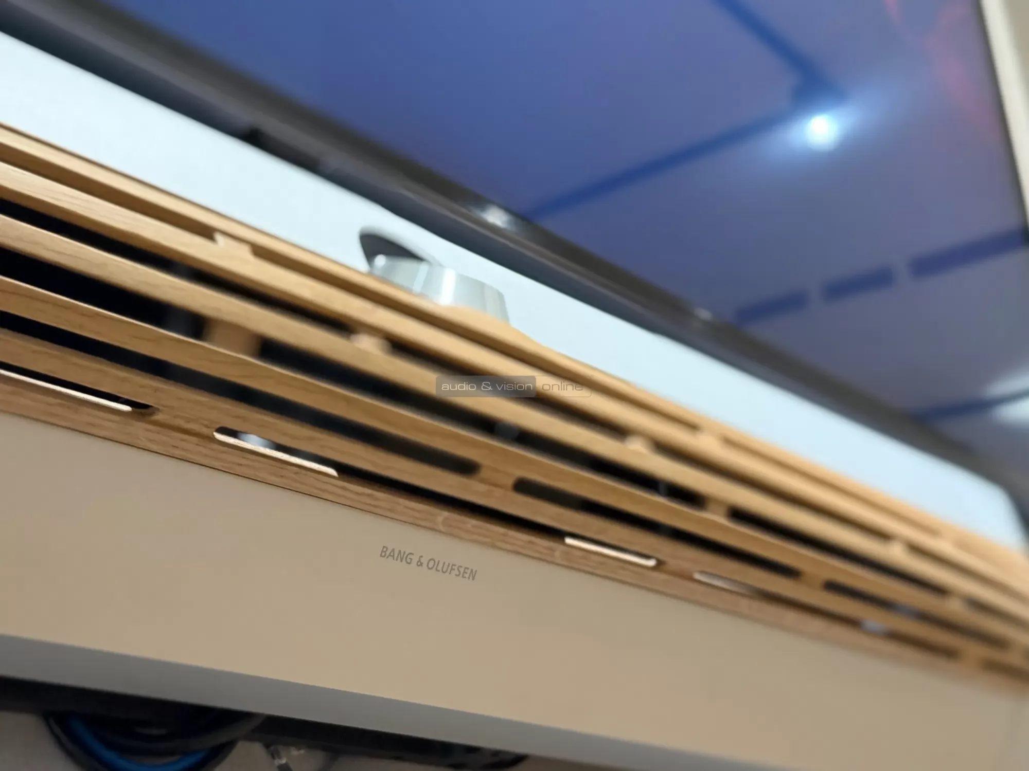 Bang & Olufsen Premiere soundbar