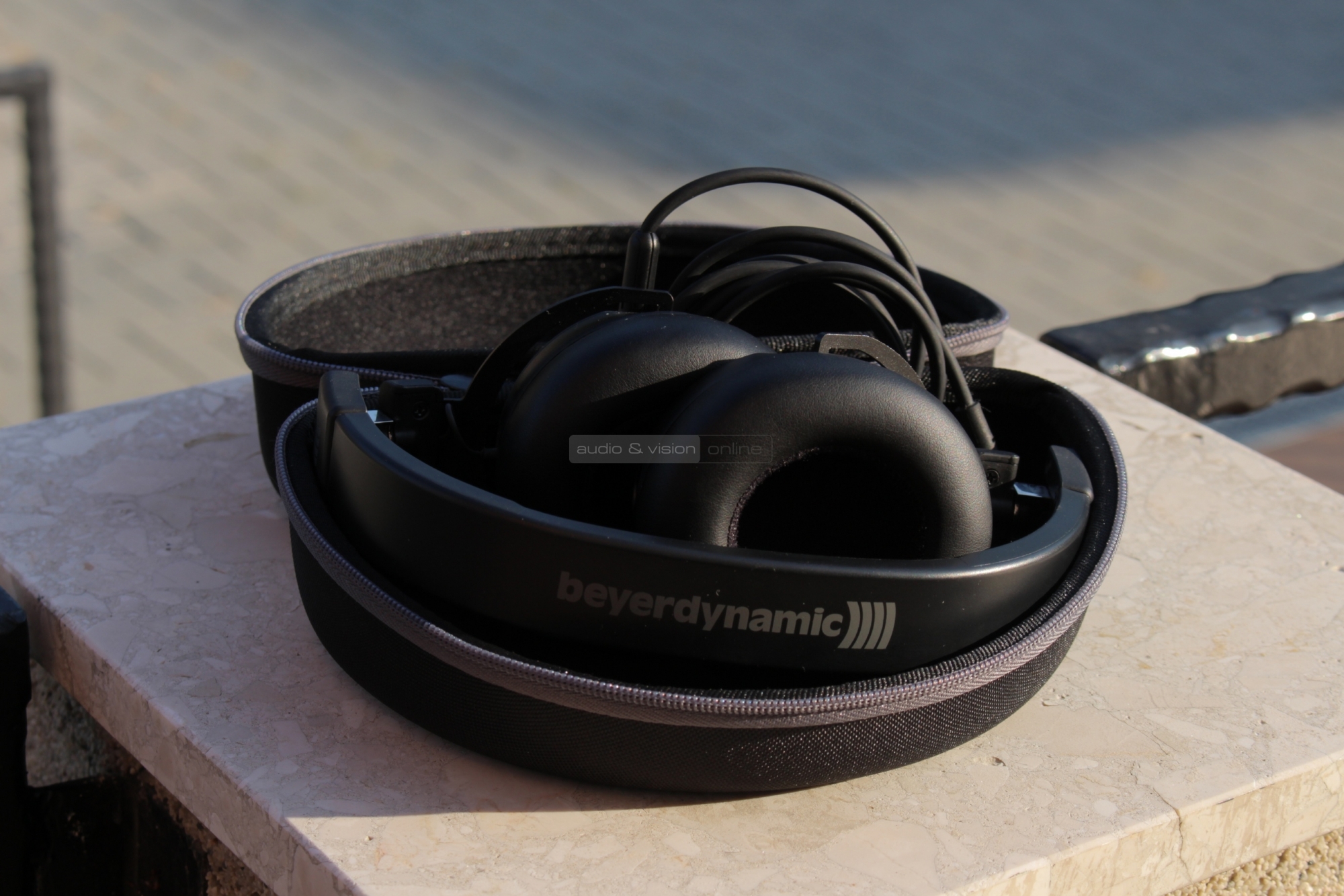 Beyerdynamic Custom Street fejhallgató