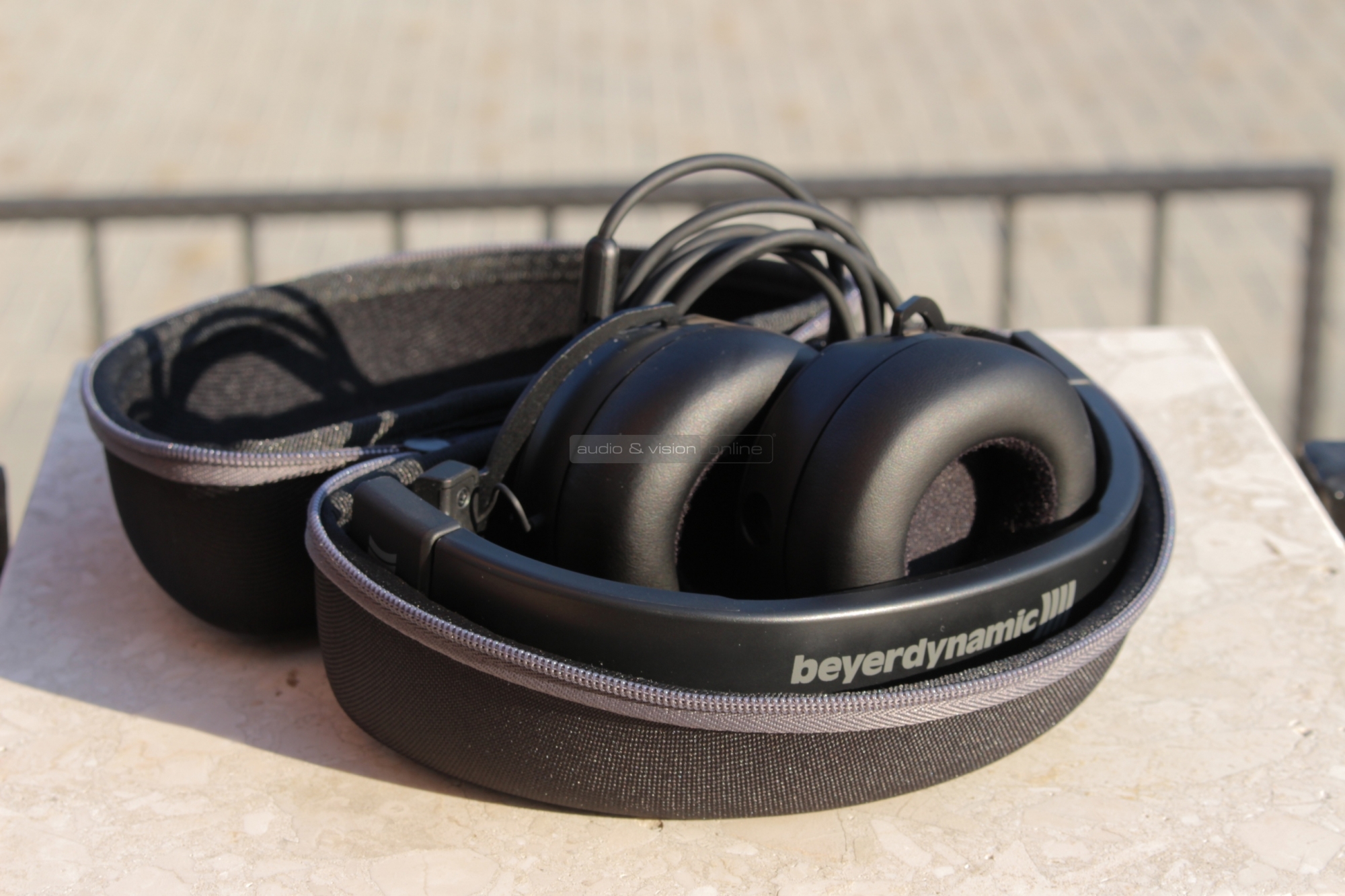 Beyerdynamic Custom Street fejhallgató