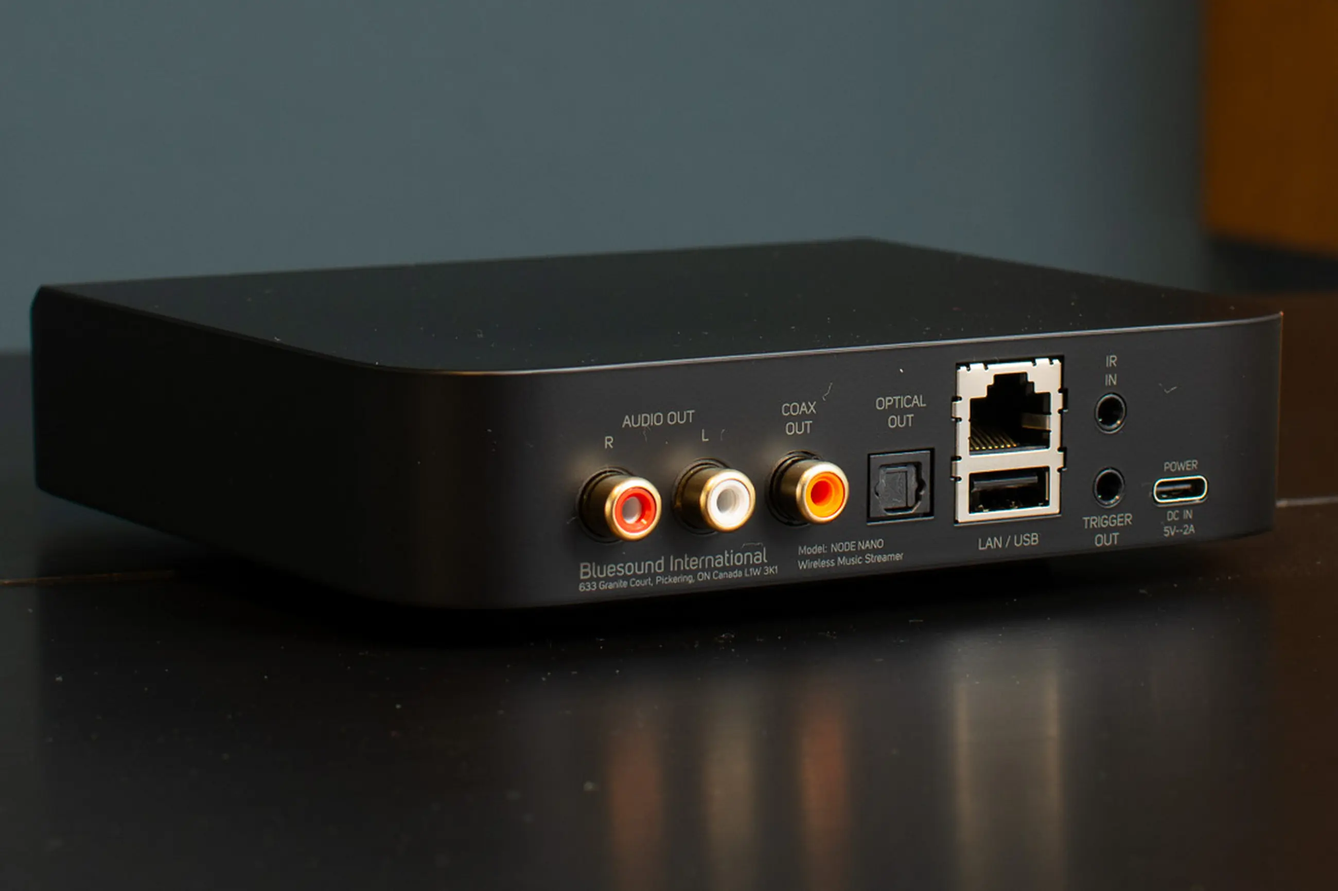 Bluesound NODE NANO hálózati zenelejátszó hátlap