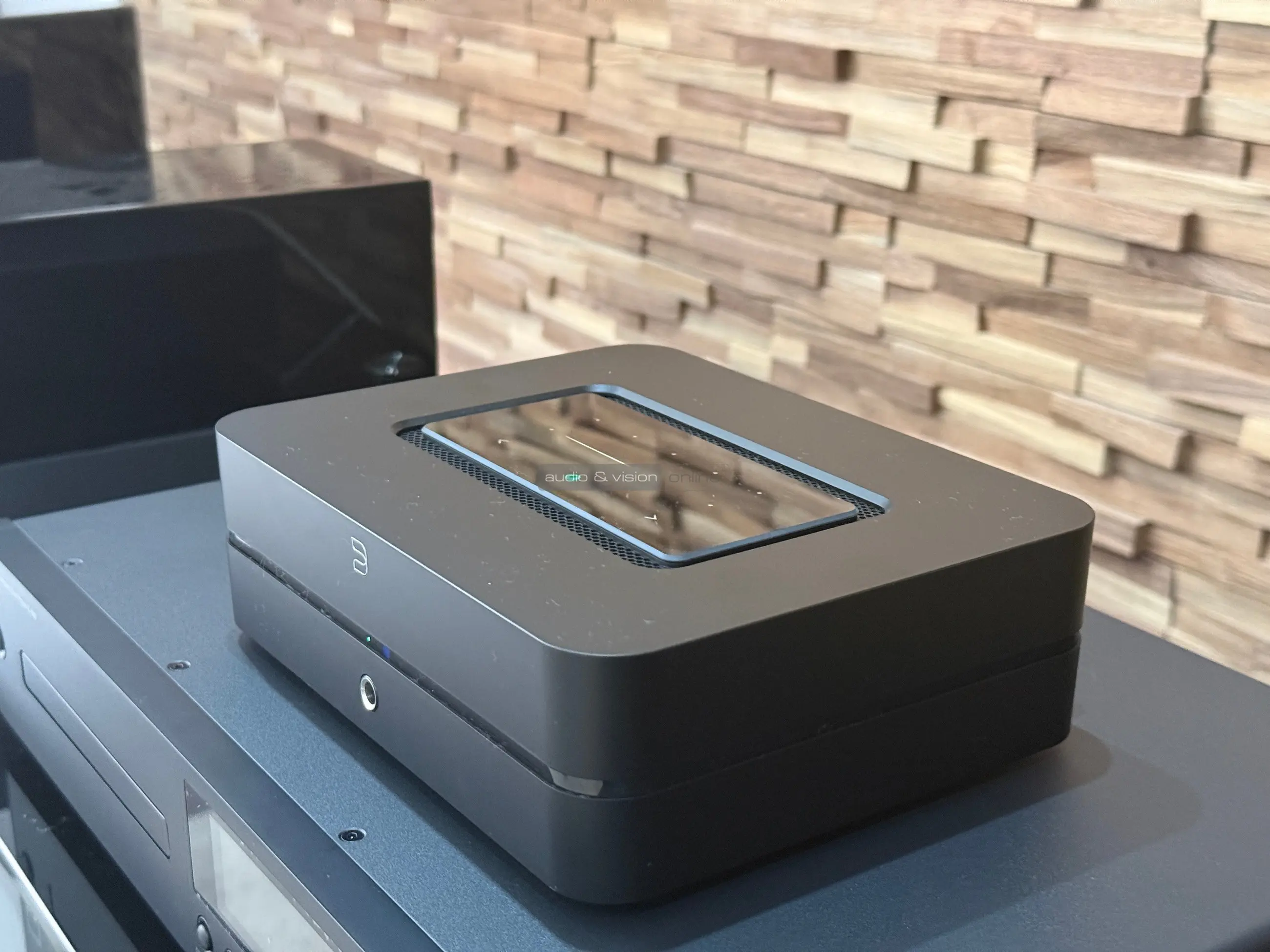 Bluesound POWERNODE hálózati sztereó erősítő