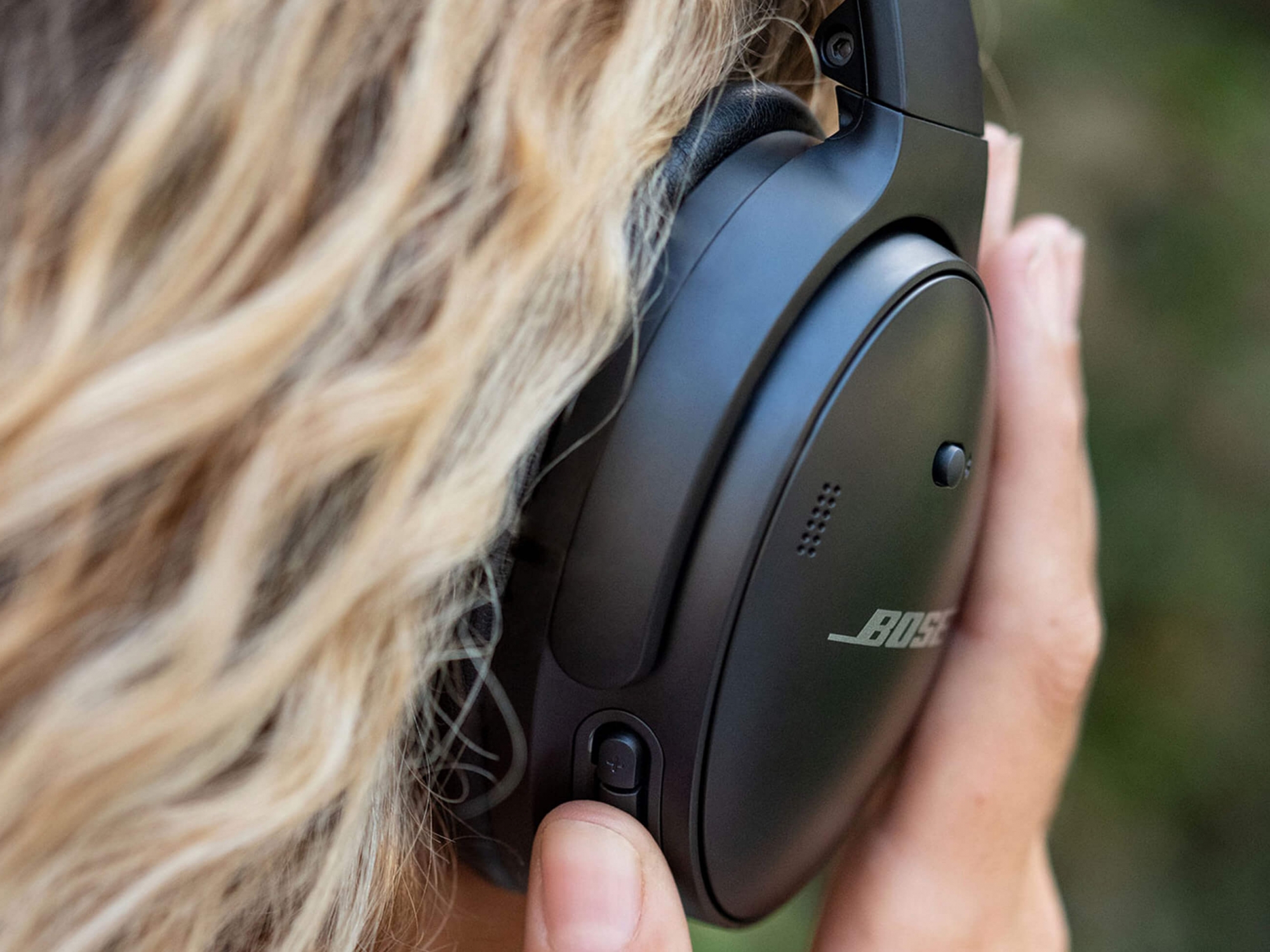 Bose QC45 aktív zajzáras Bluetooth fejhallgató