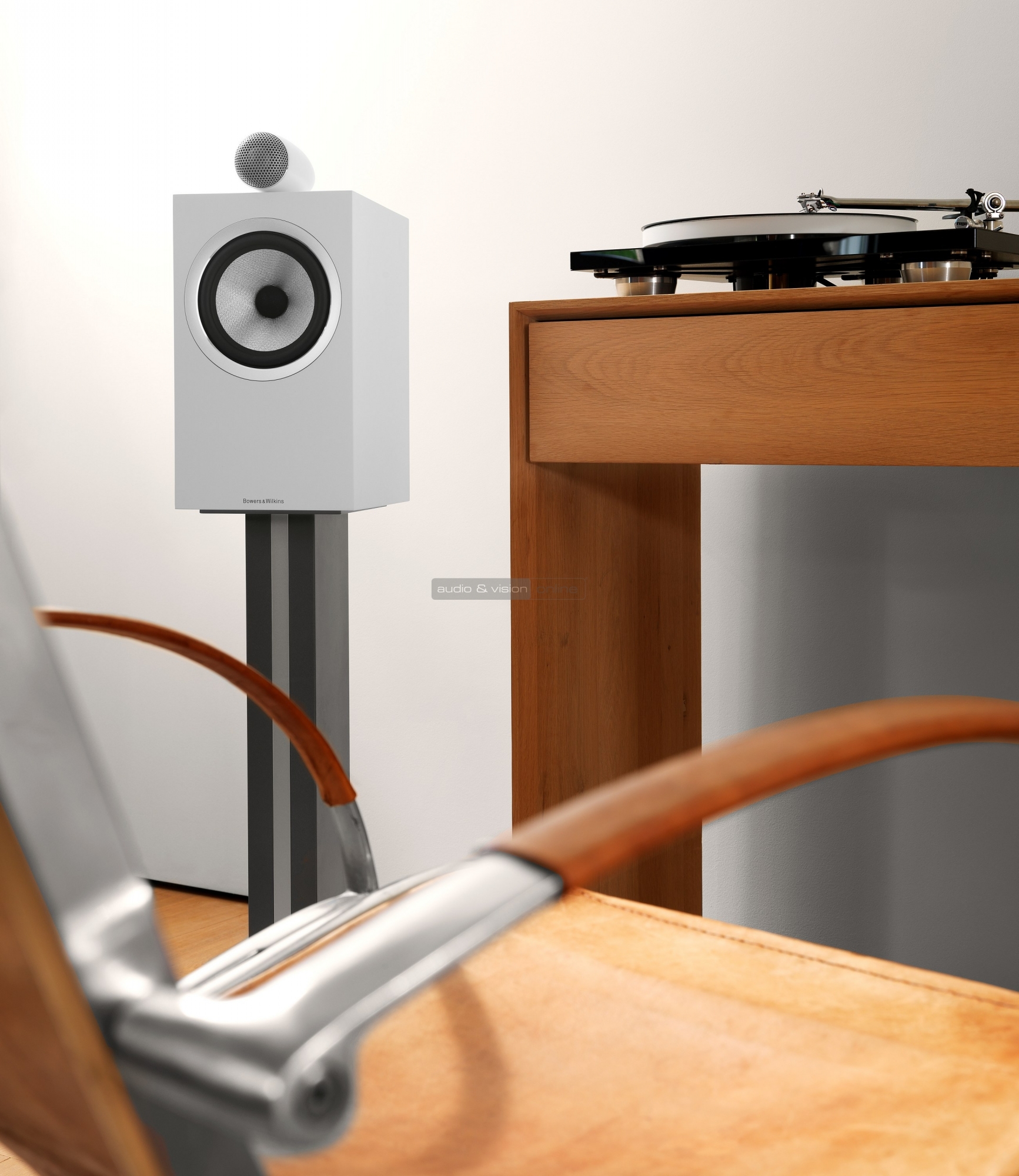 Bowers & Wilkins 705 S2 hangfal