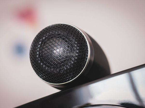 Bowers & Wilkins 705 S3 hangfal magassugárzó
