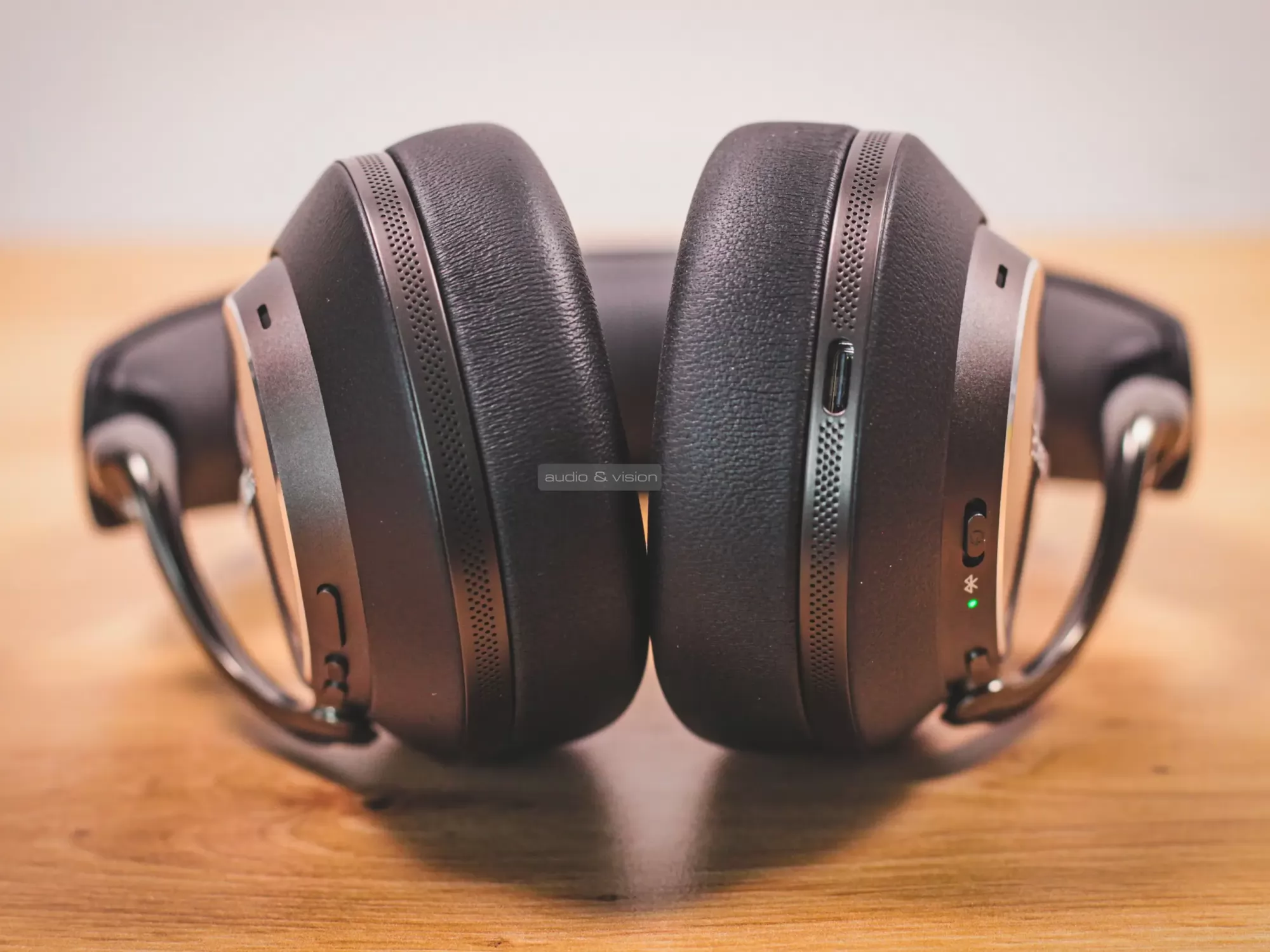 Bowers & Wilkins Px8 S2 Bluetooth fejhallgató