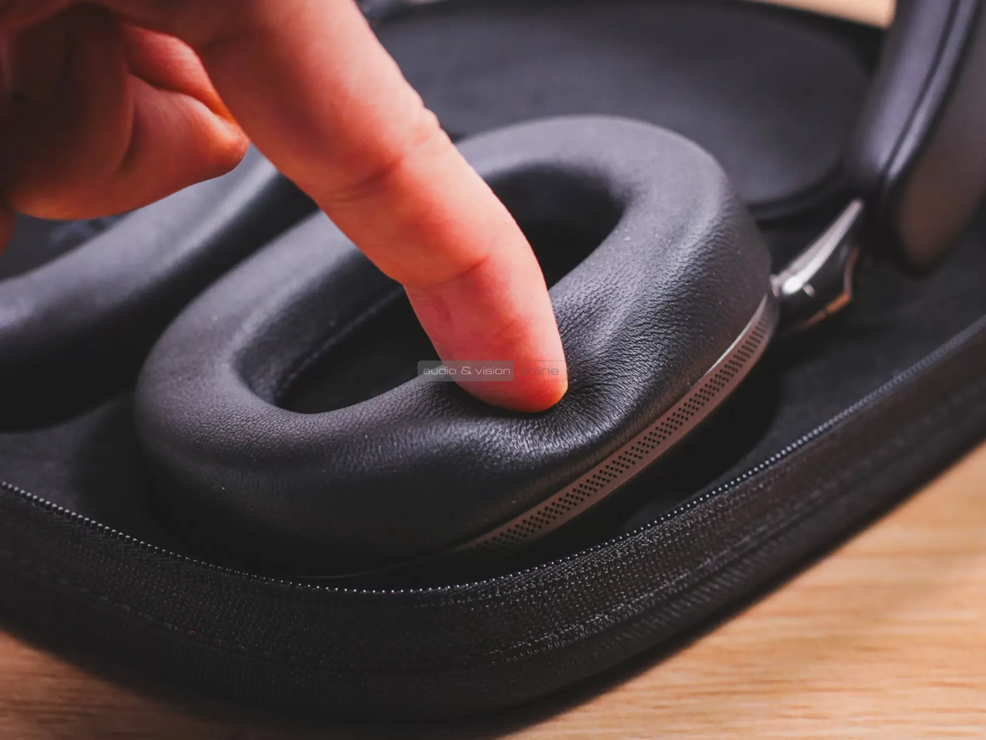 Bowers & Wilkins Px8 S2 Bluetooth fejhallgató fülpárna