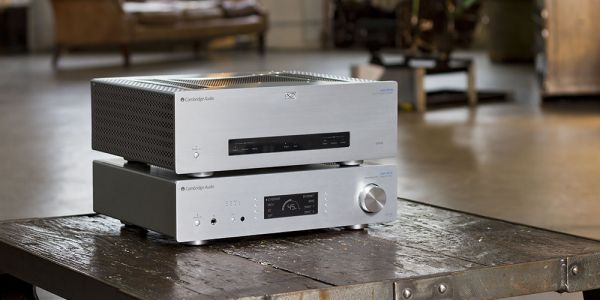 Cambridge Audio 851W sztereó végfok és 851D DAC