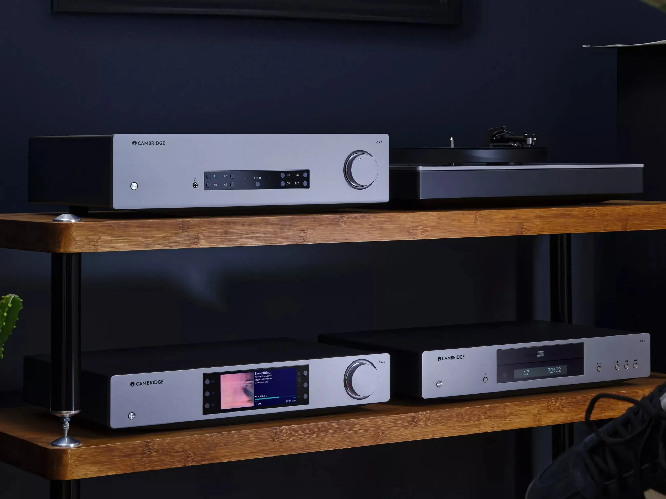 Cambridge Audio CXA81 Mk II sztereó erősítő