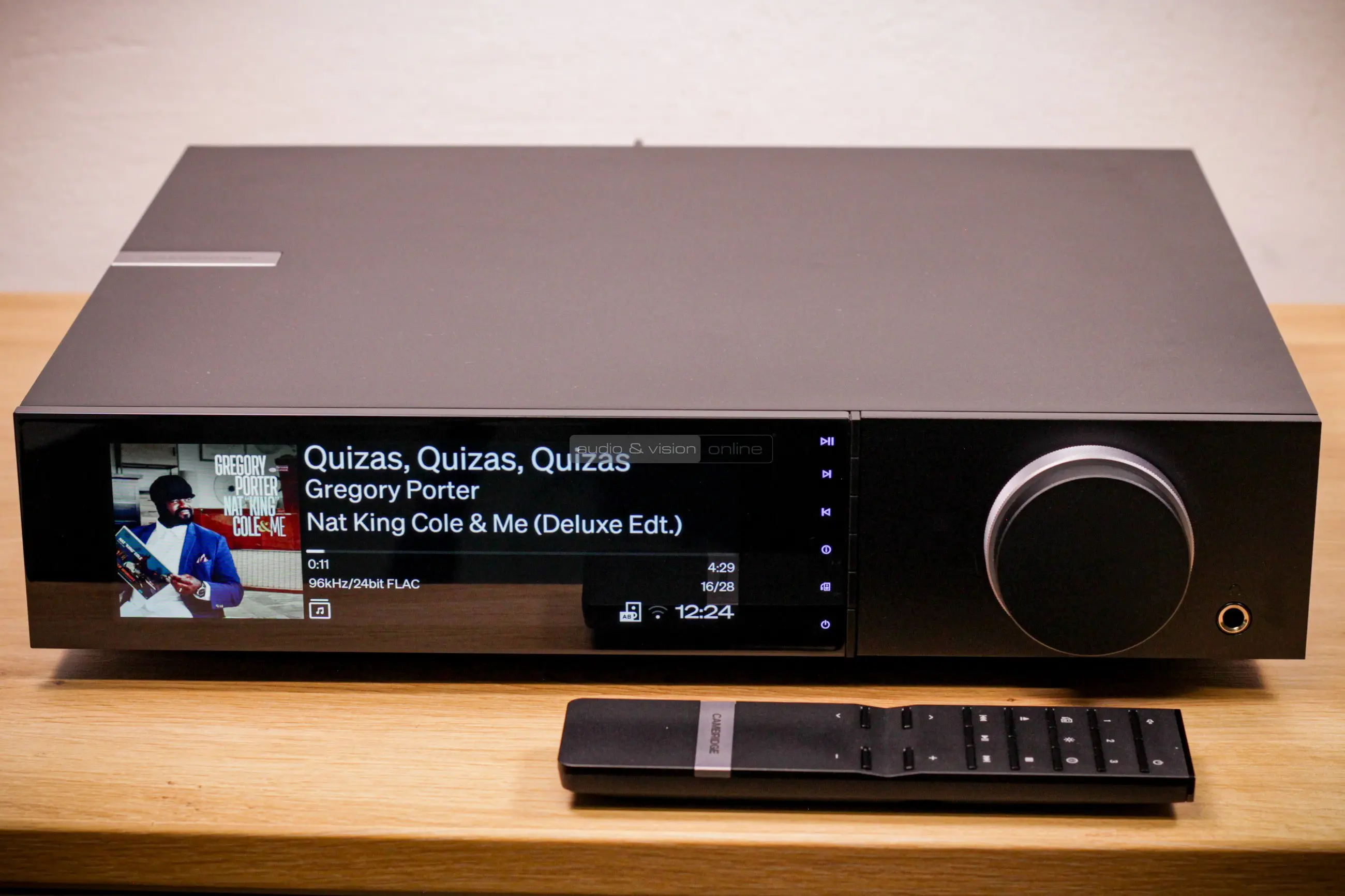 Cambridge Audio Evo 300 hálózati sztereó erősítő