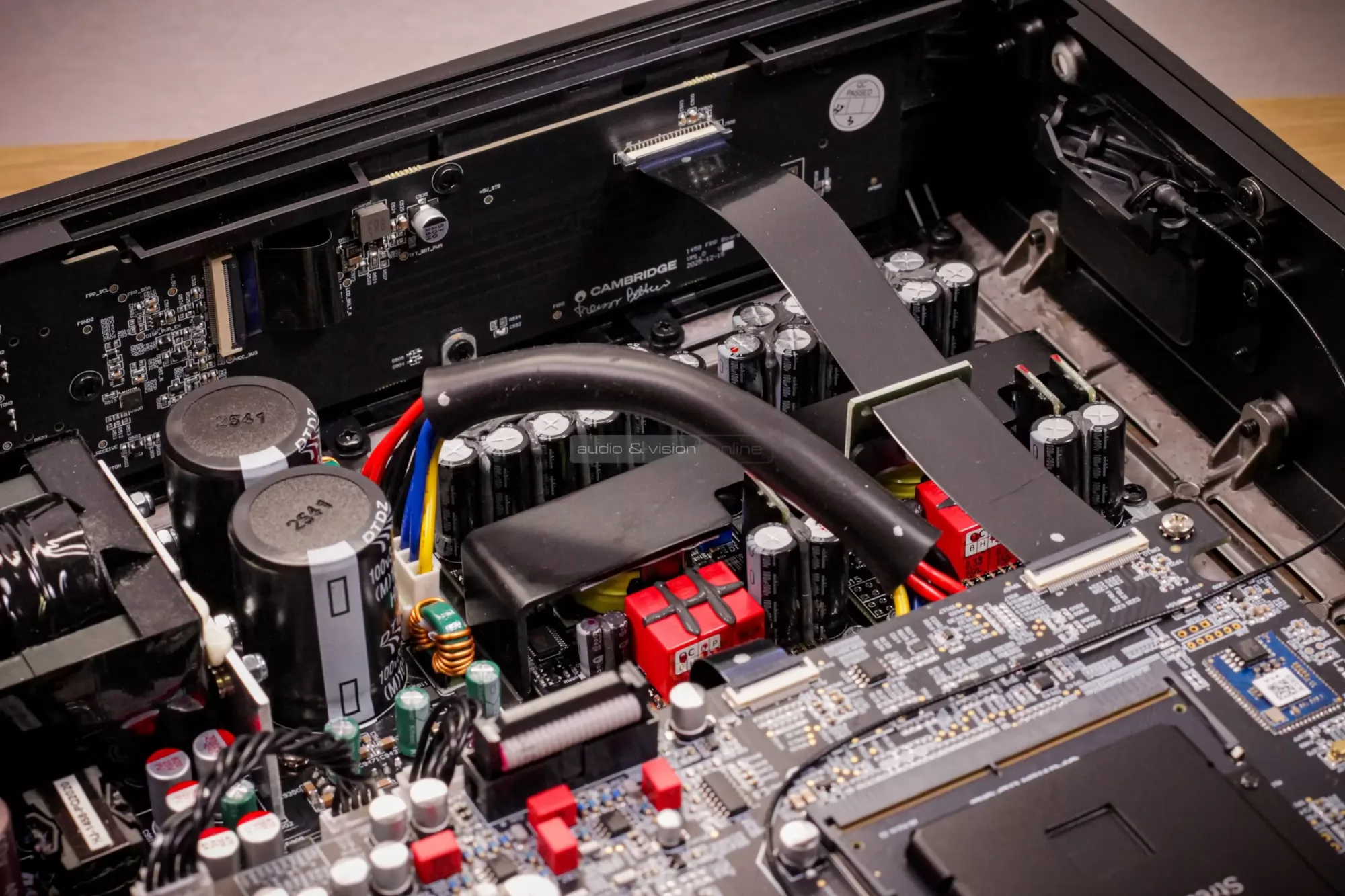 Cambridge Audio Evo 300 hálózati sztereó erősítő