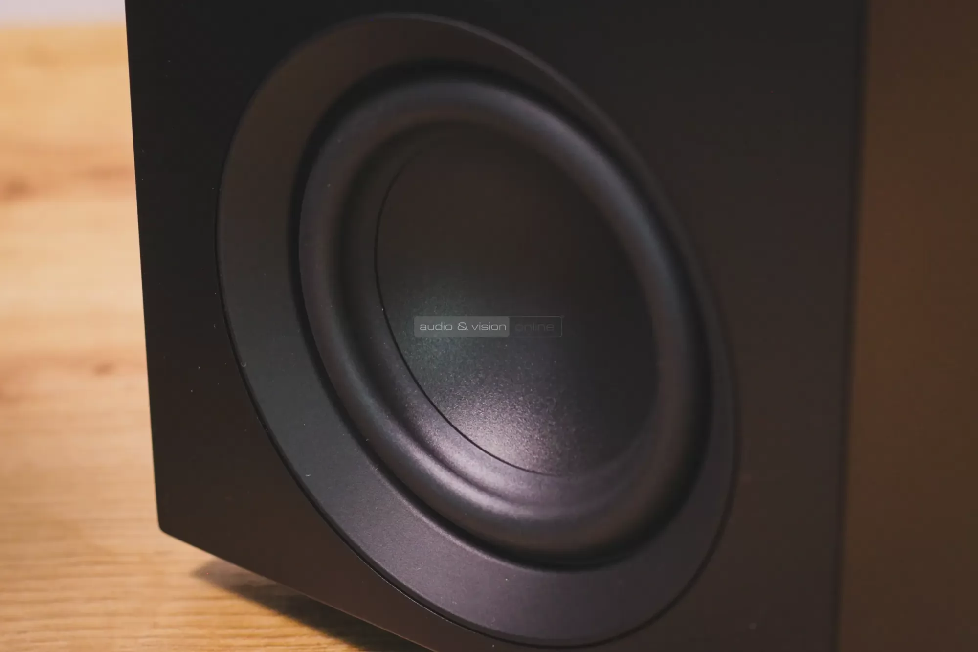 Cambridge Audio L/R S aktív hangfal mélysugárzó