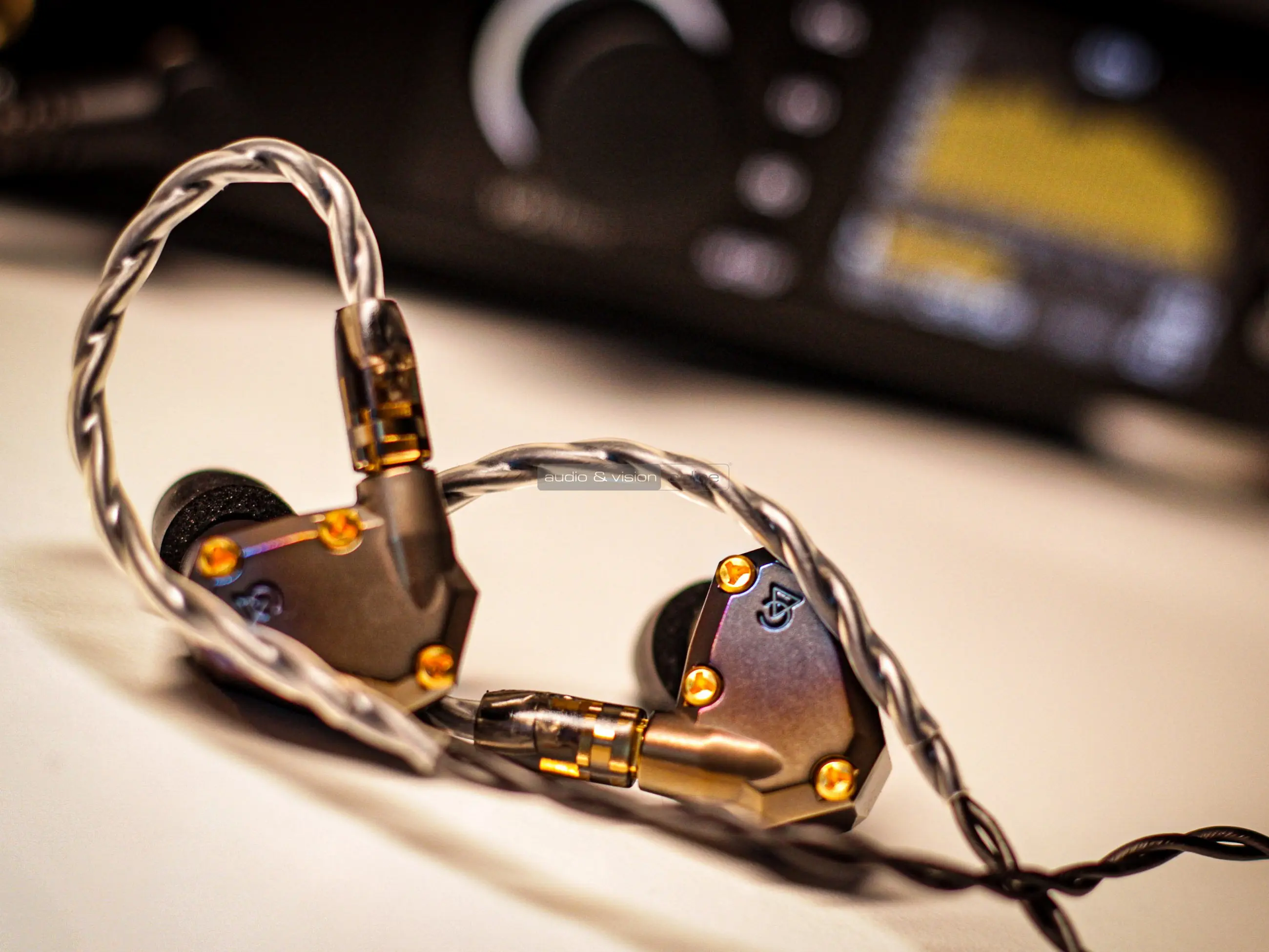 Campfire Audio Moon Rover high end fülhallgató teszt | av-online.hu