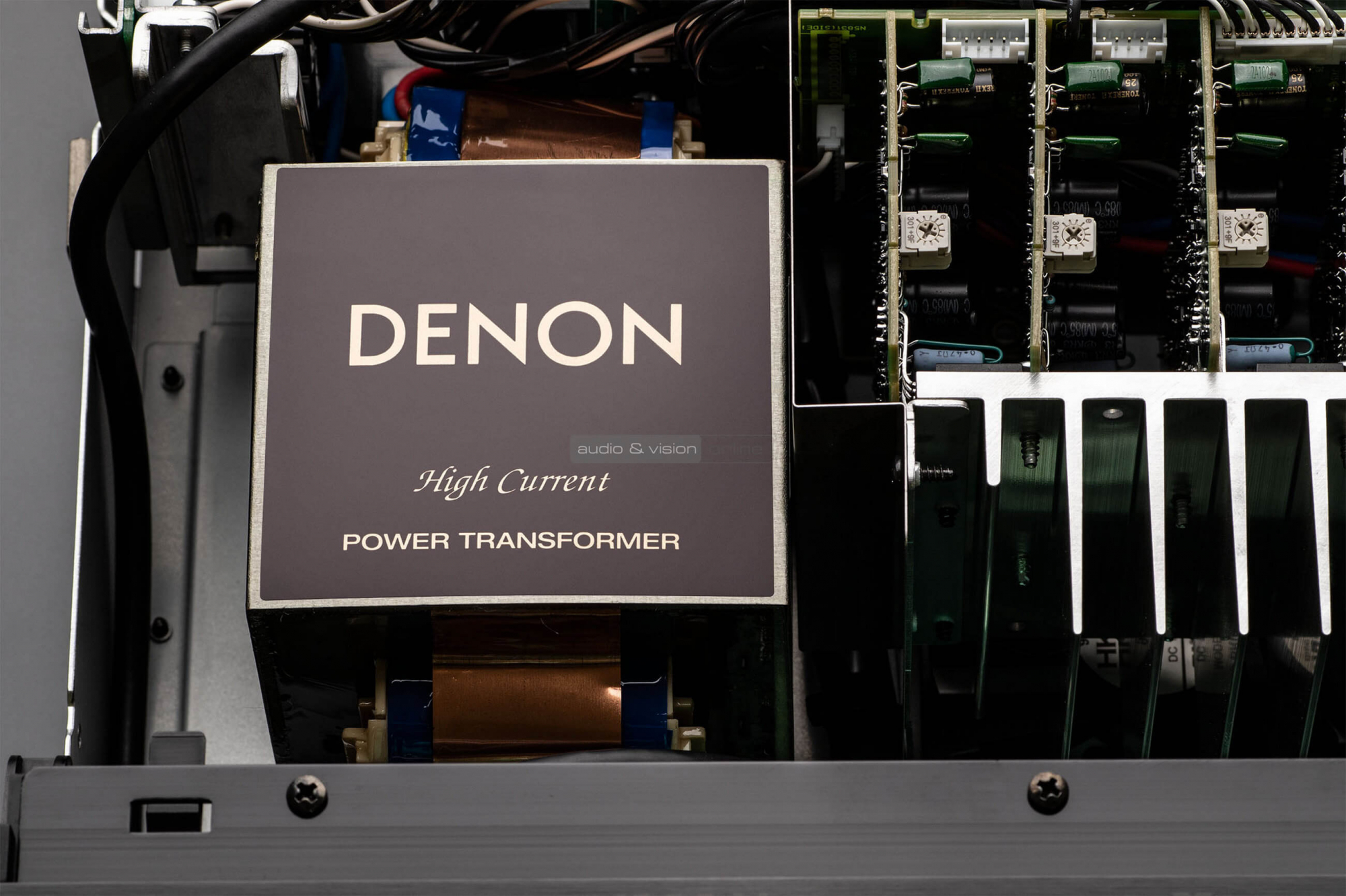 Denon AVC-X6700H házimozi erősítő Power Amplifier