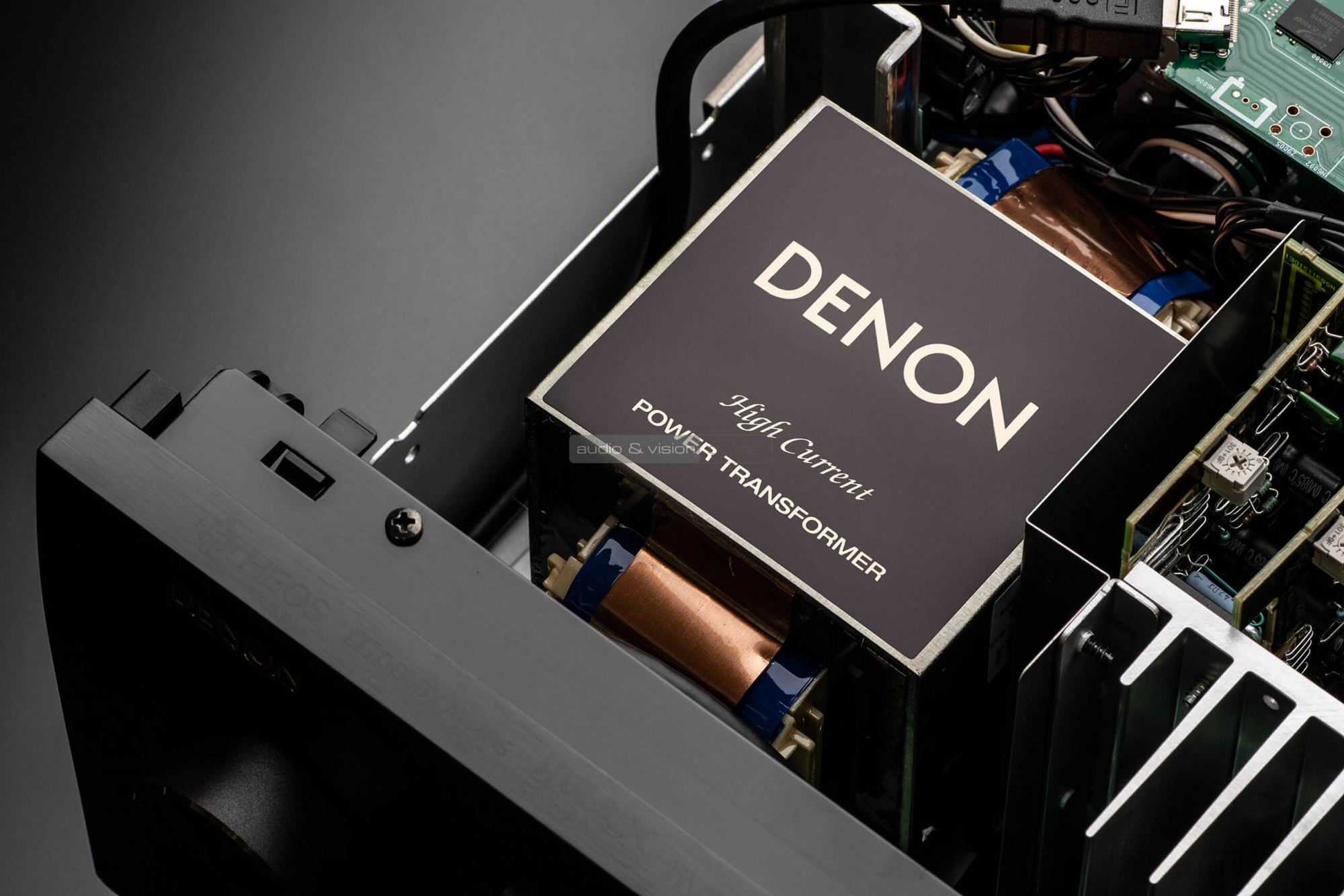 Denon AVC-X6700H házimozi erősítő Power Amplifier