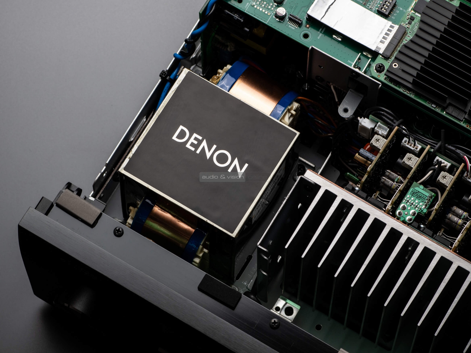 Denon AVC-X6800H házimozi erősítő Power Transformer