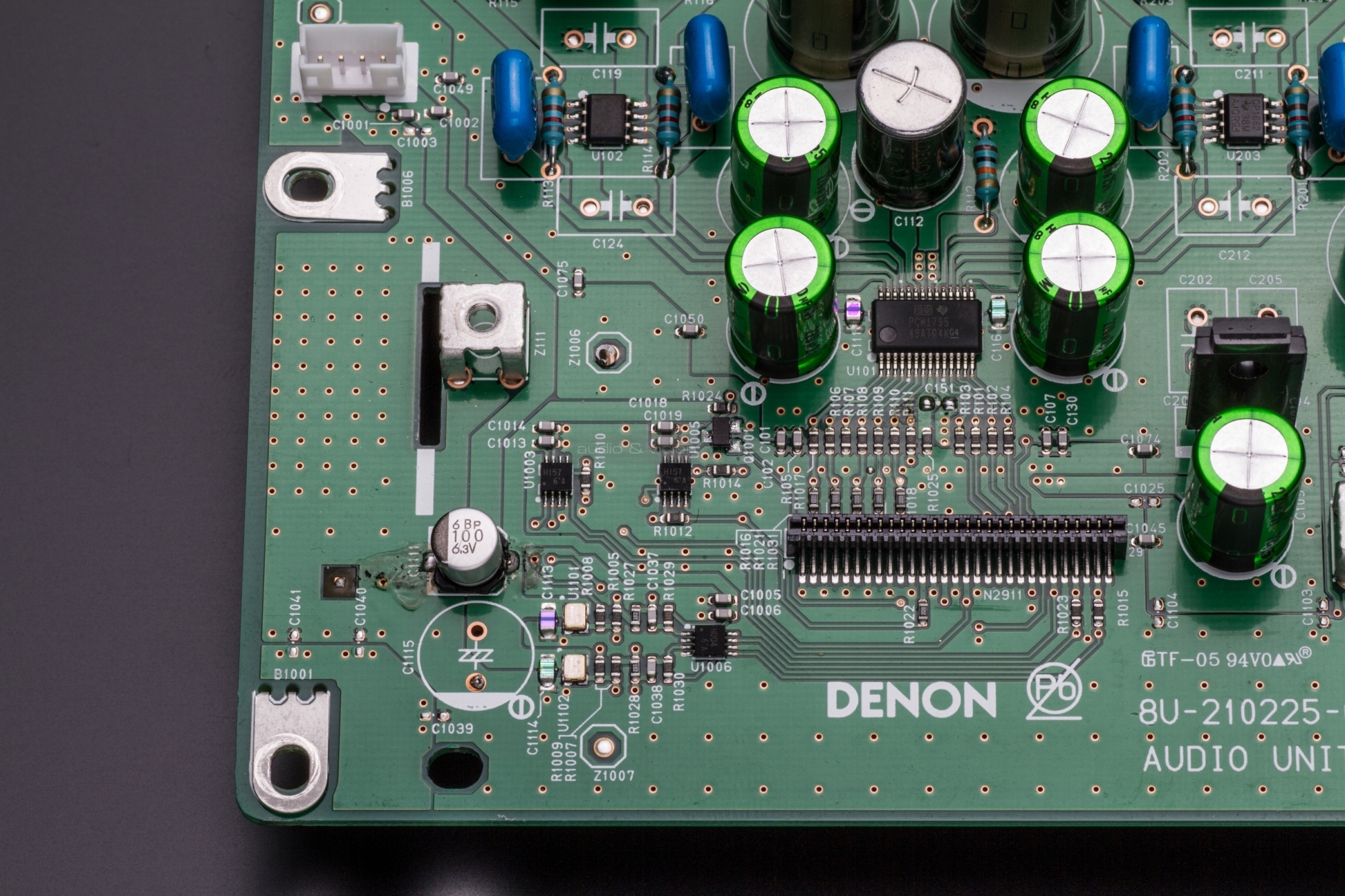 Denon DCD-1600NE CD-lejátszó DAC és Dual Clock