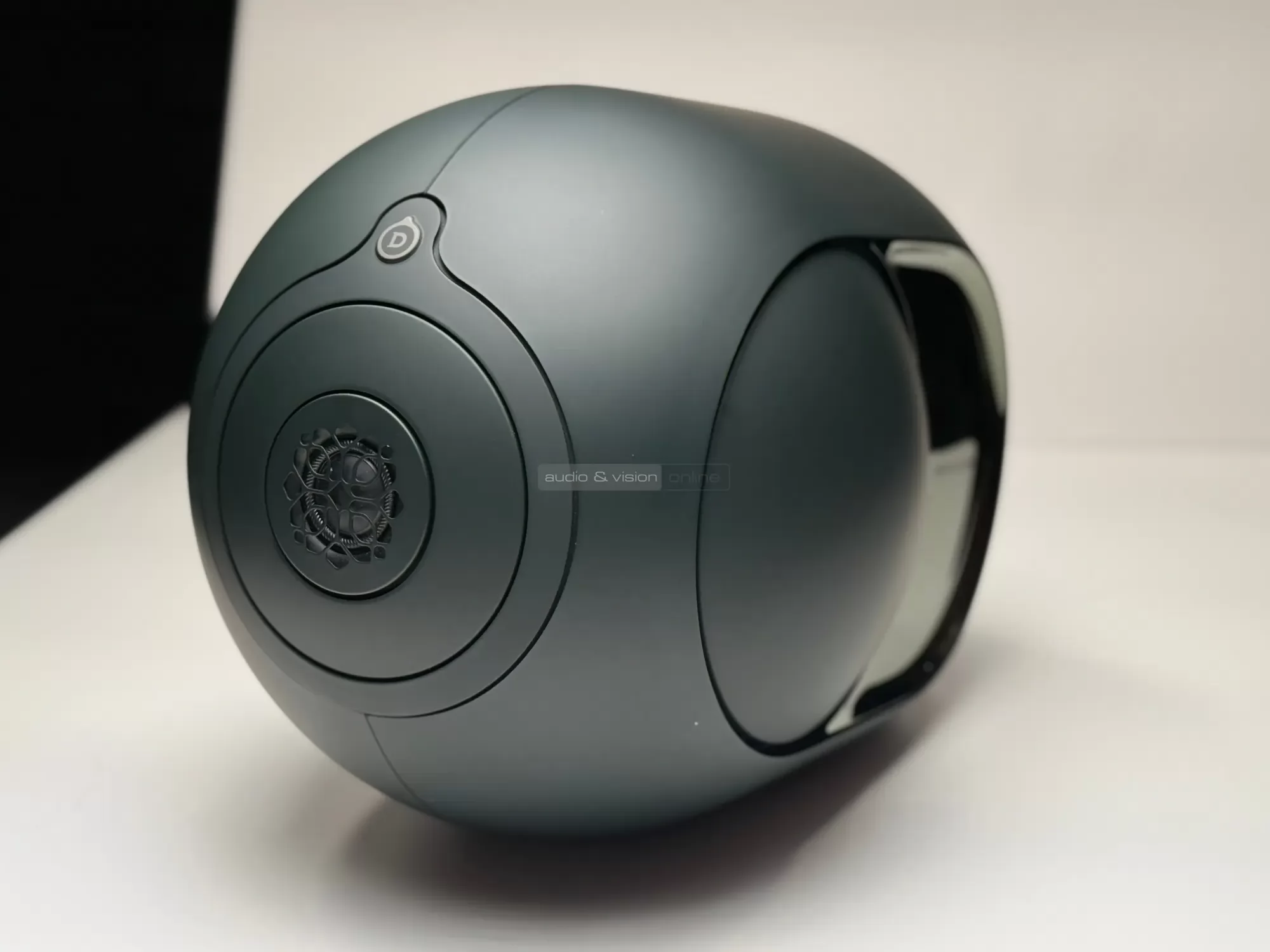 Devialet Phantom Ultimate 108 dB vezeték nélküli hangrendszer