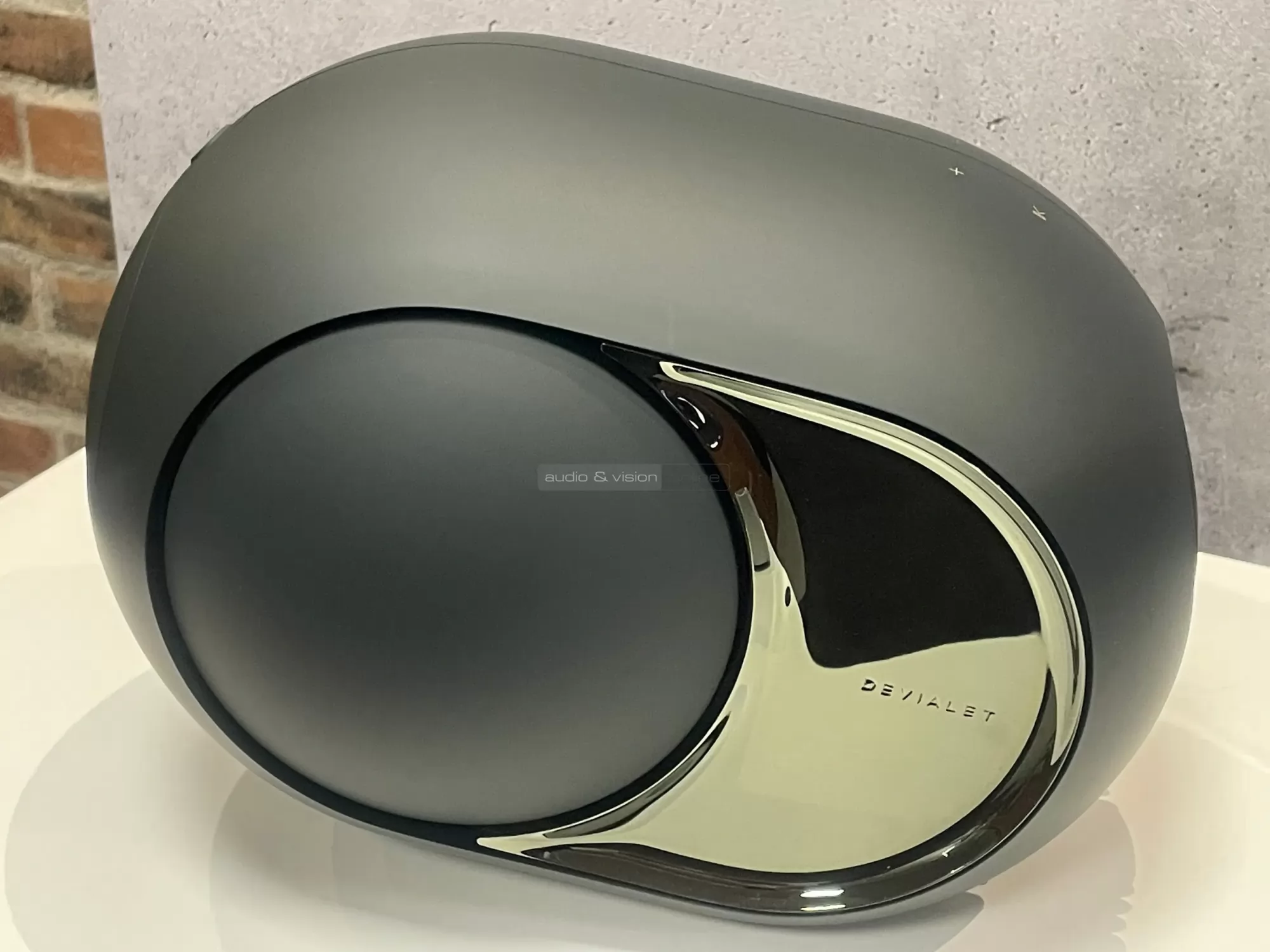 Devialet Phantom Ultimate 108 dB vezeték nélküli hangrendszer