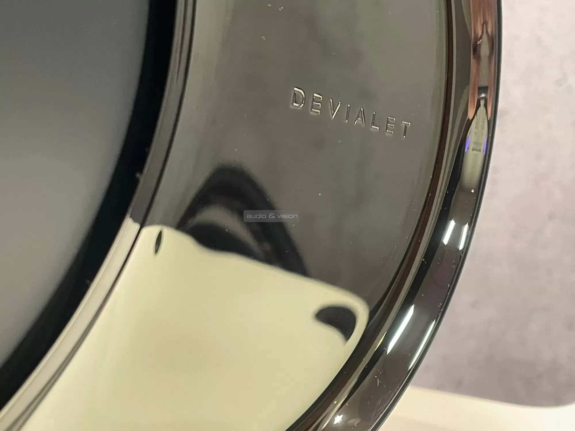 Devialet Phantom Ultimate 108 dB vezeték nélküli hangrendszer