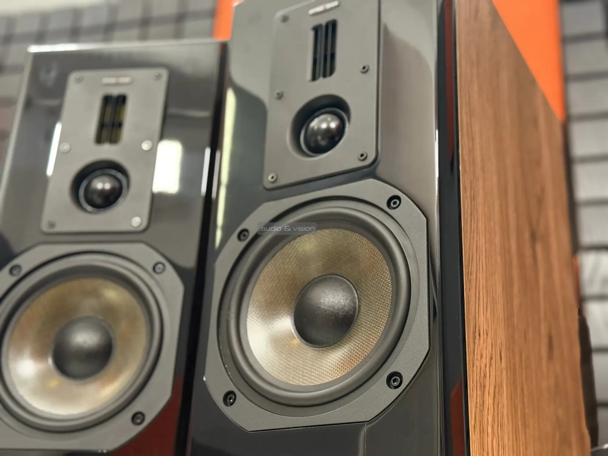 Dynavoice Definition DM-6II hangfal hangszórók