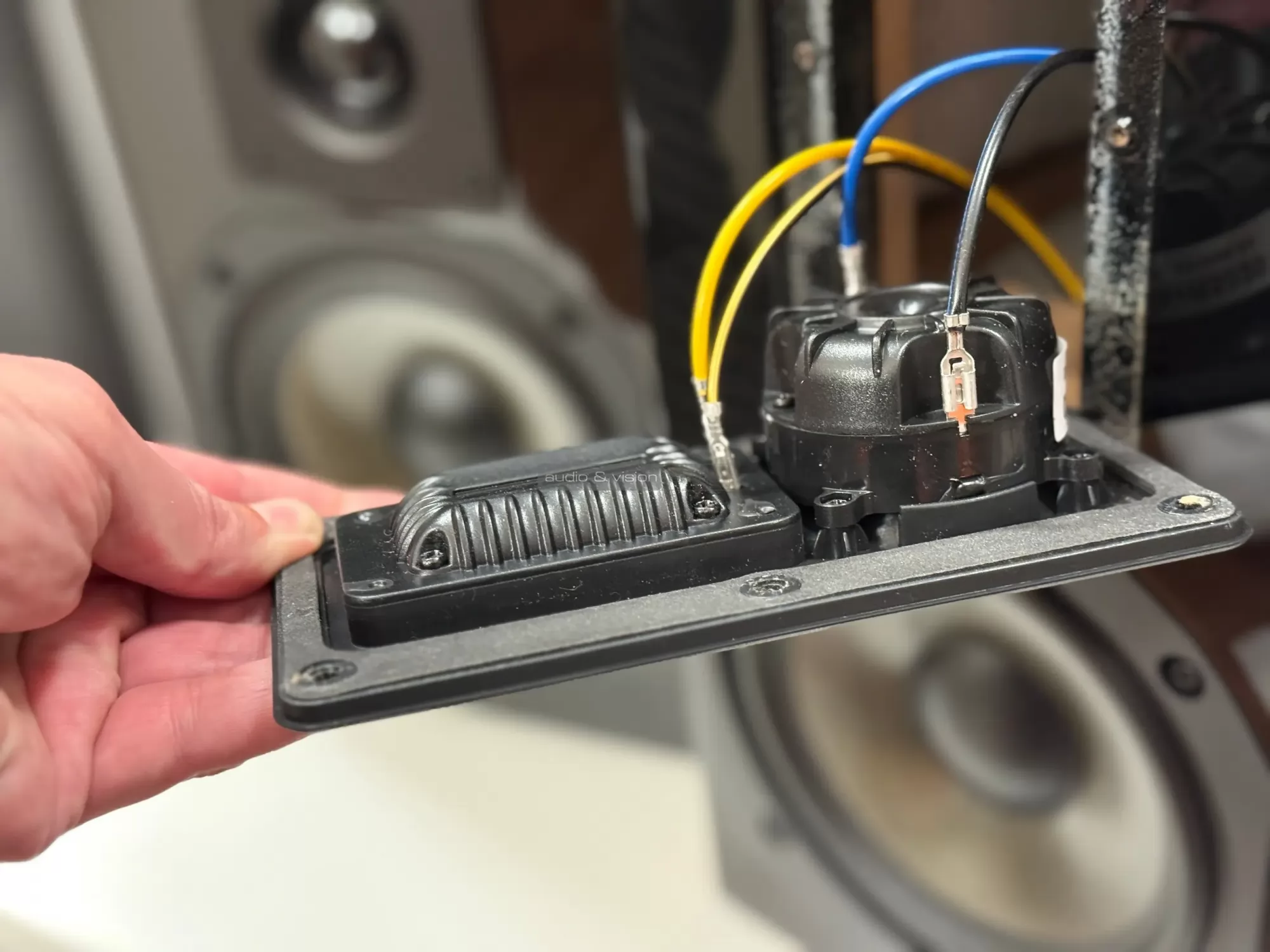 Dynavoice Definition DM-6II hangfal magassugárzó