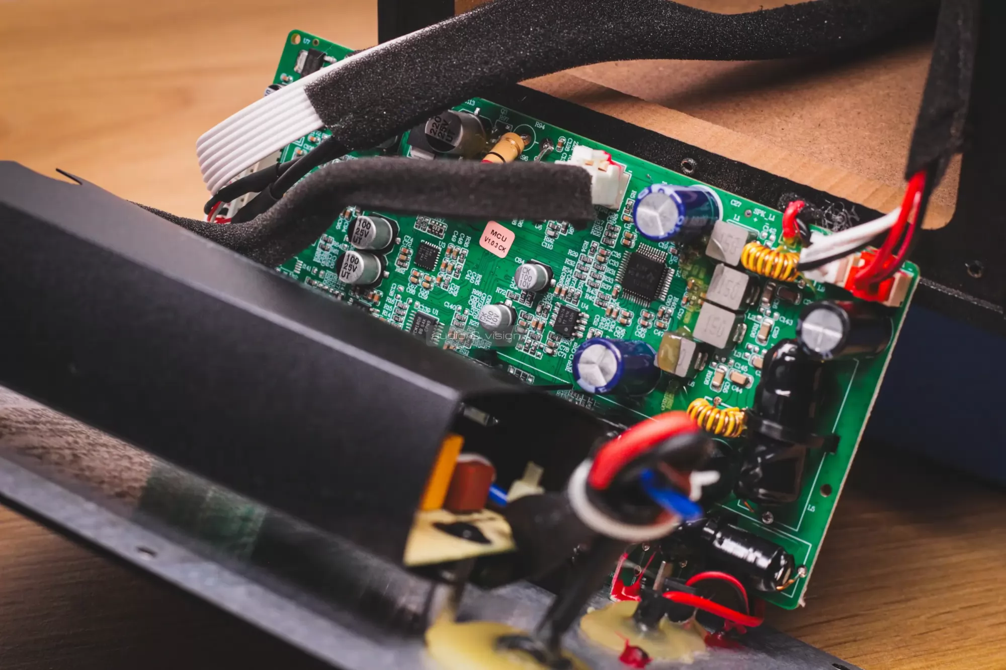 Edifier MR4 aktív hangfal