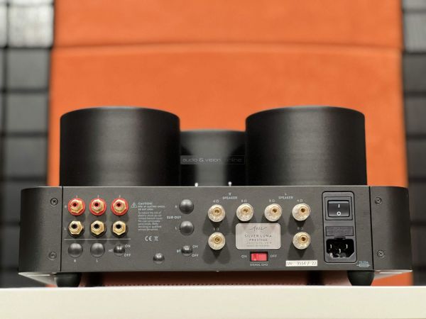 Fezz Audio EVO Silver Luna Prestige csöves erősítő hátlap