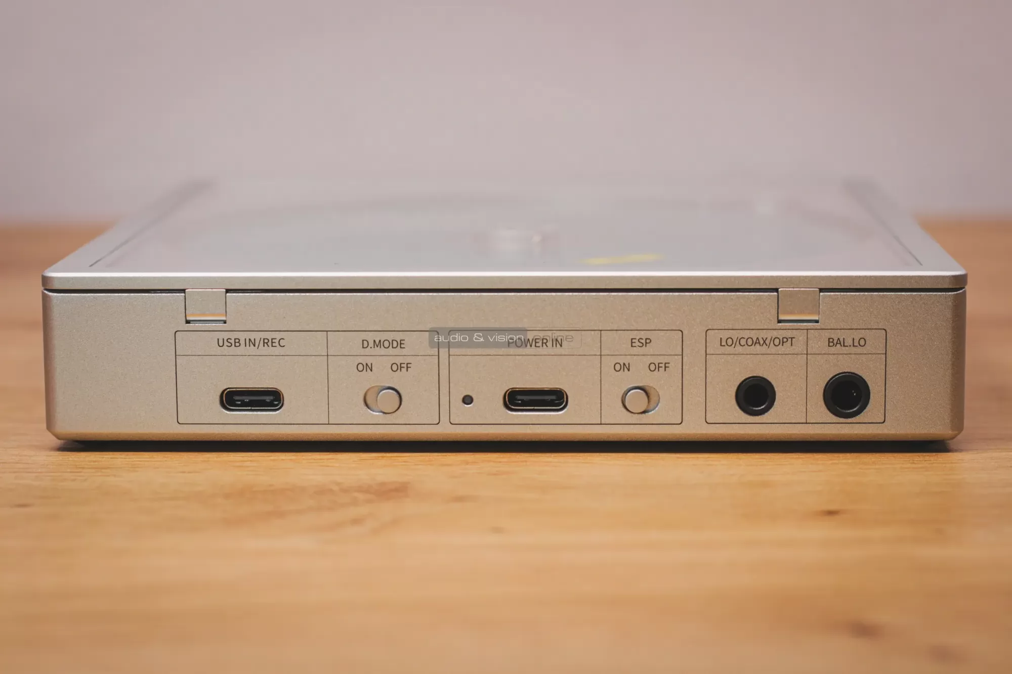 FiiO DM15 R2R CD-lejátszó hátlap