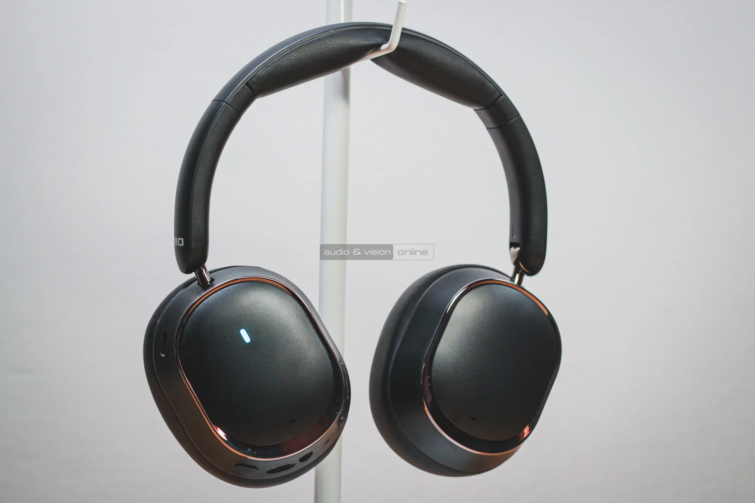 FiiO EH13 Bluetooth fejhallgató front