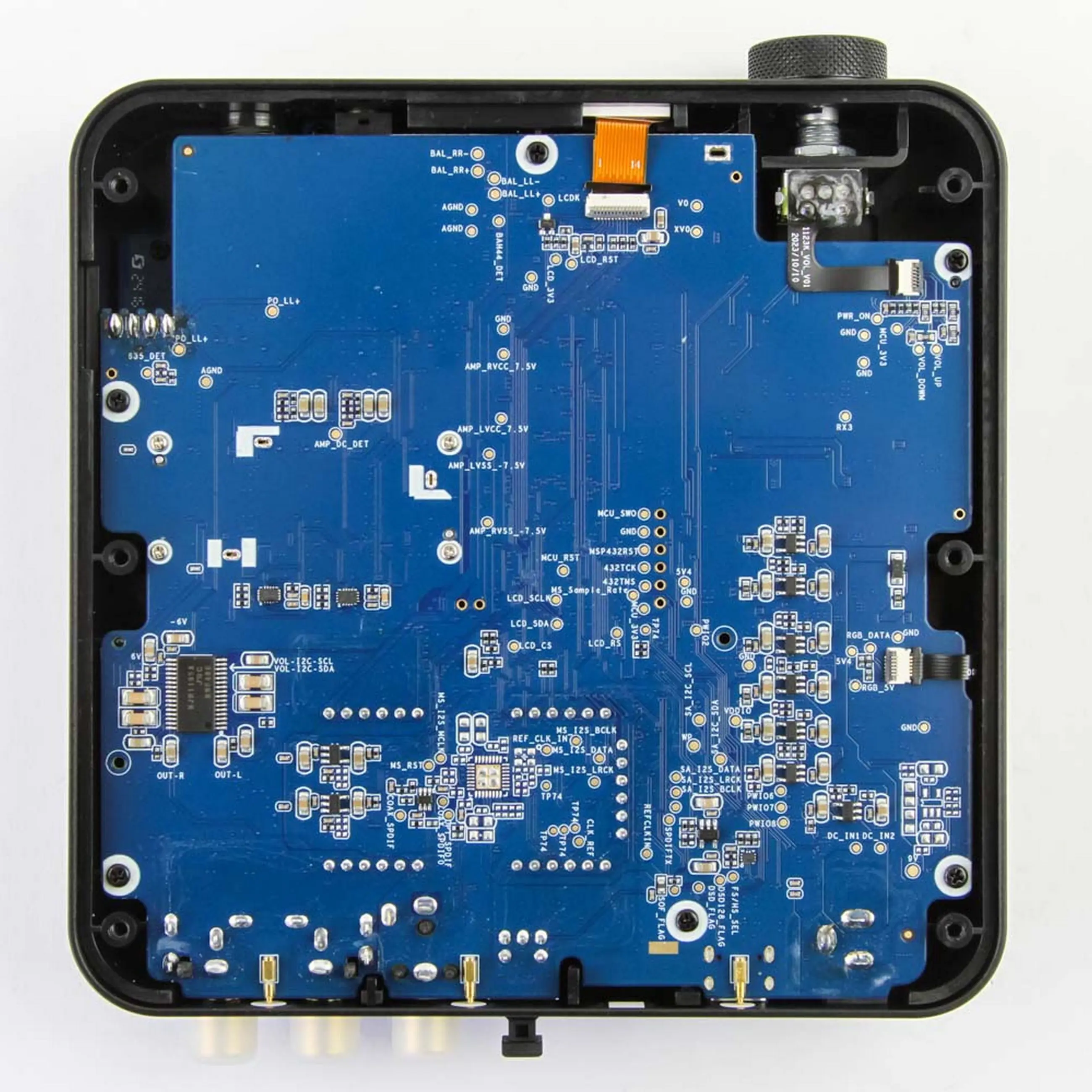 FiiO K11 R2R DAC és fejhallgató erősítő teszt | av-online.hu
