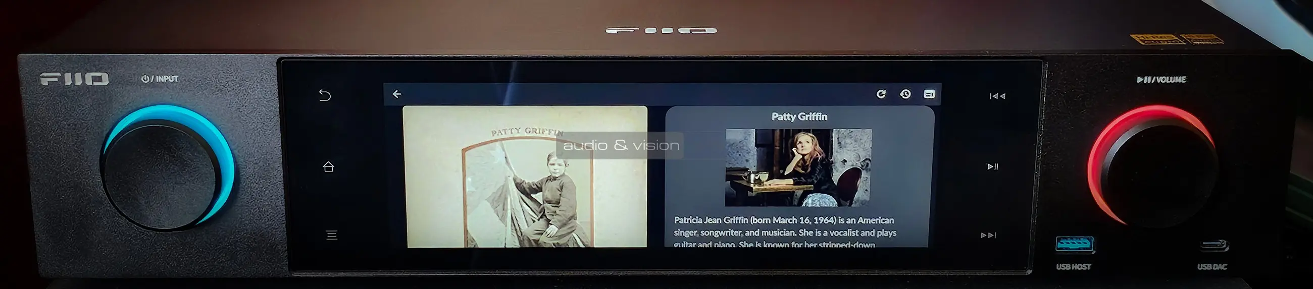 FiiO S15 hálózati zenelejátszó kijelző