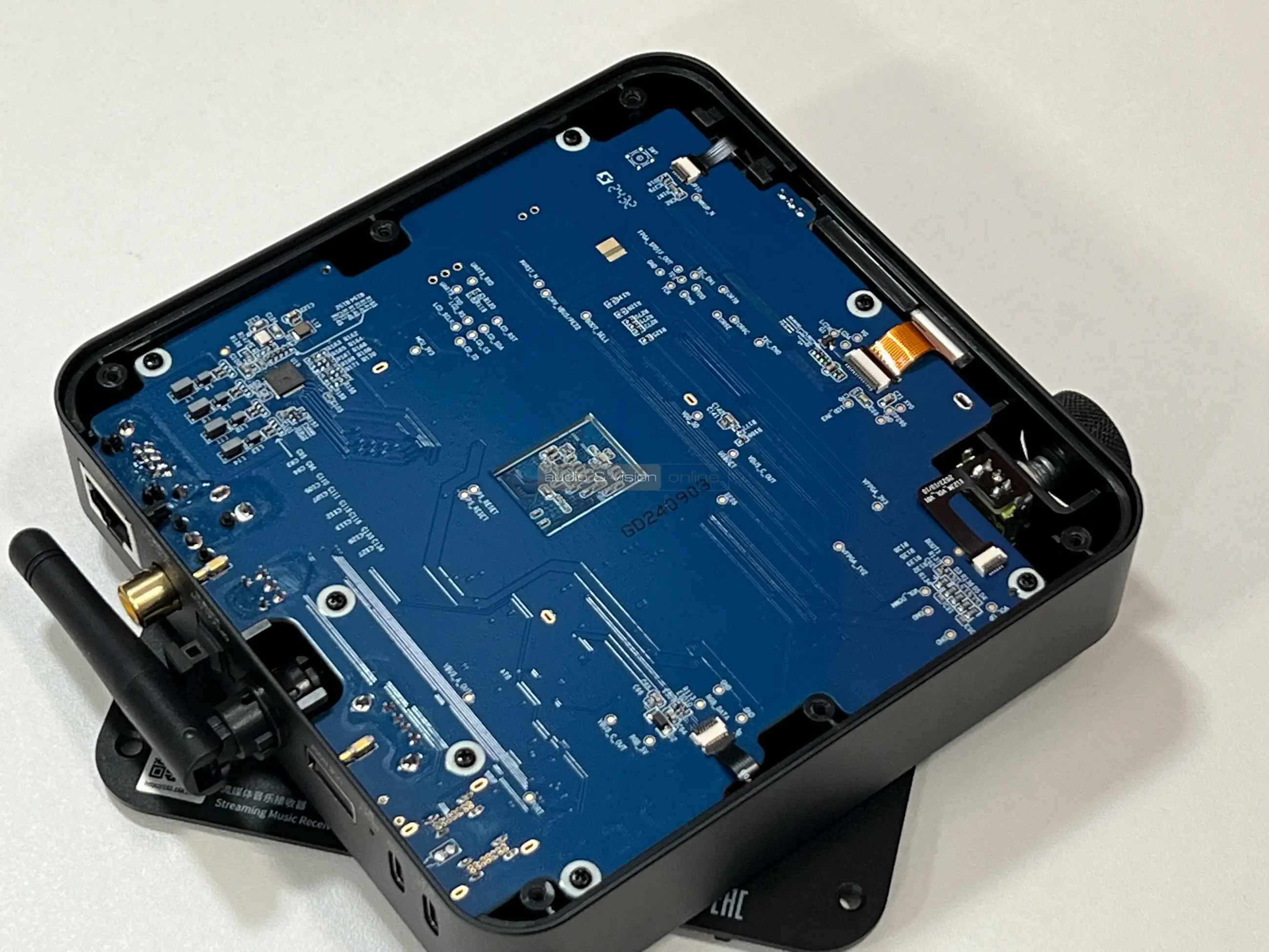 FiiO SR11 hálózati zenelejátszó