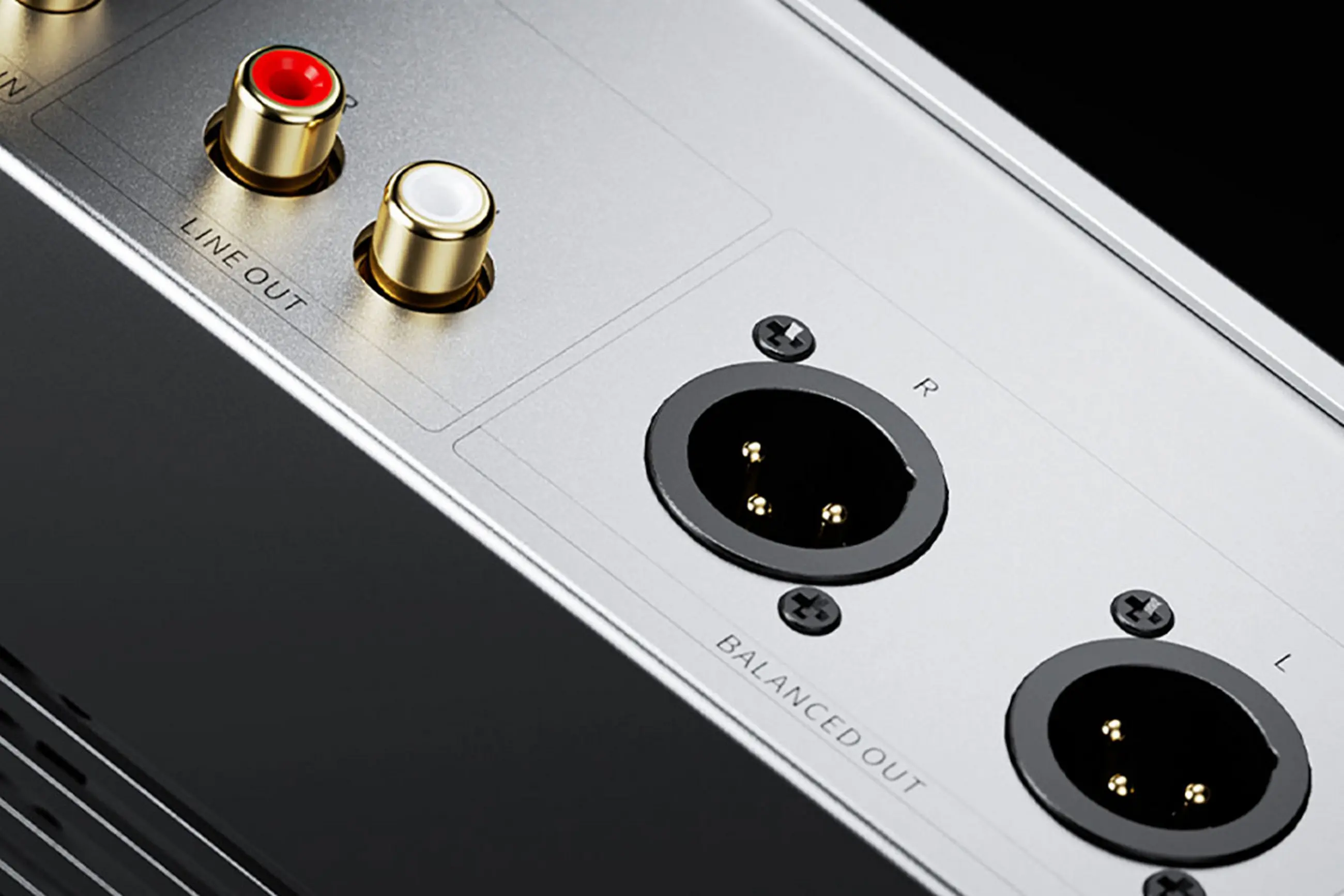 FiiO Warmer R2R DAC hátlap