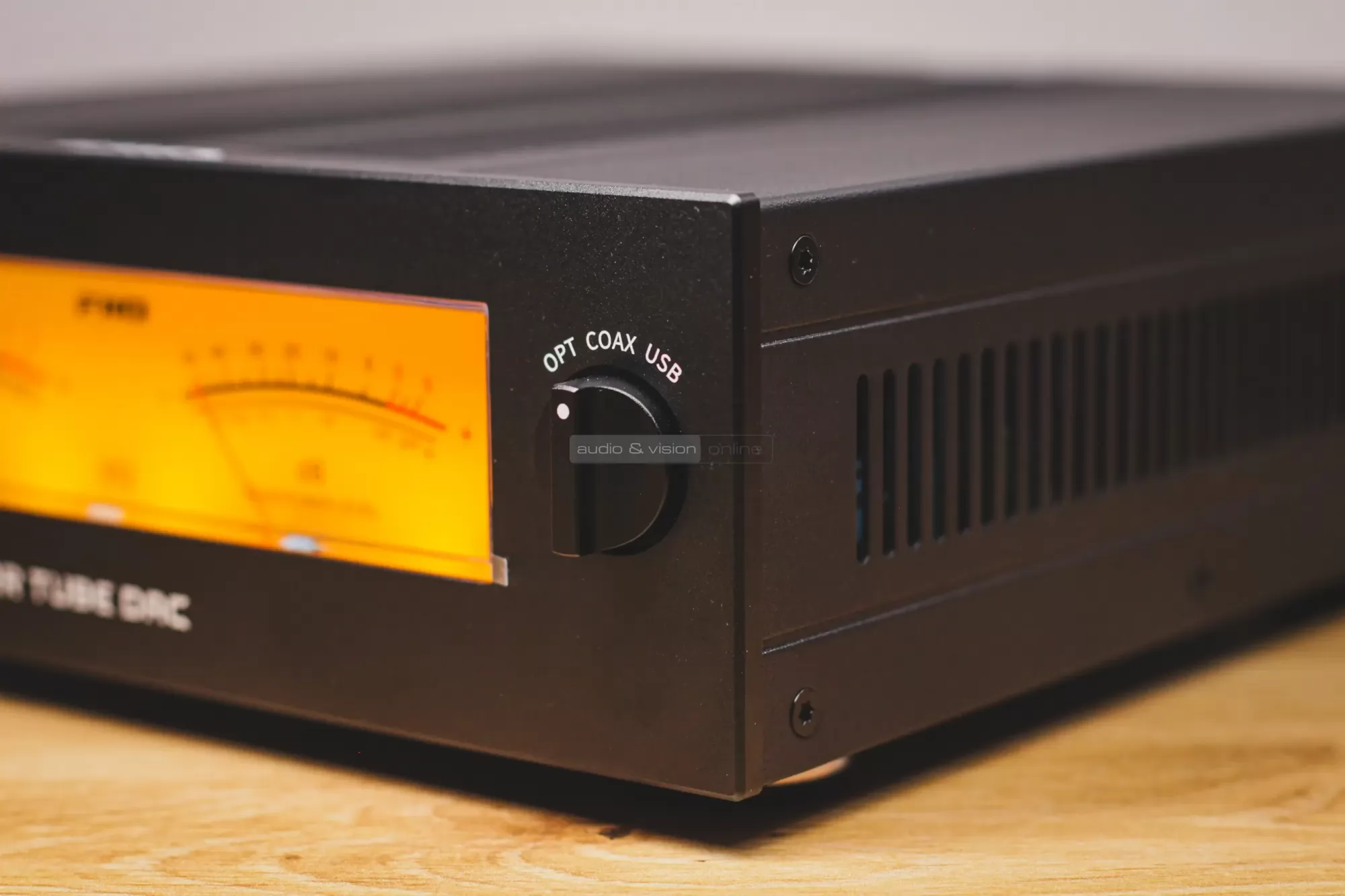 FiiO Warmer R2R DAC
