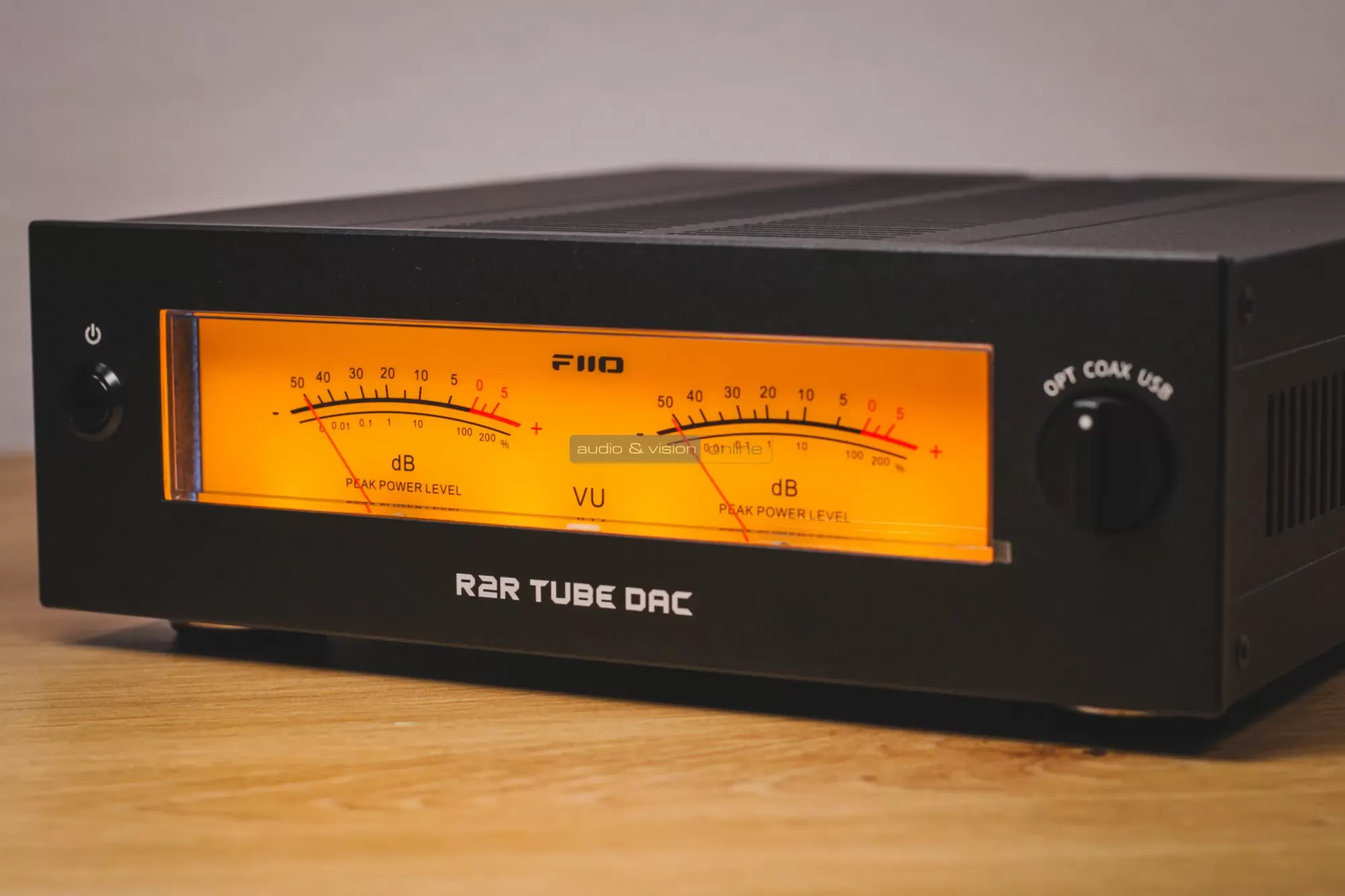 FiiO Warmer R2R DAC