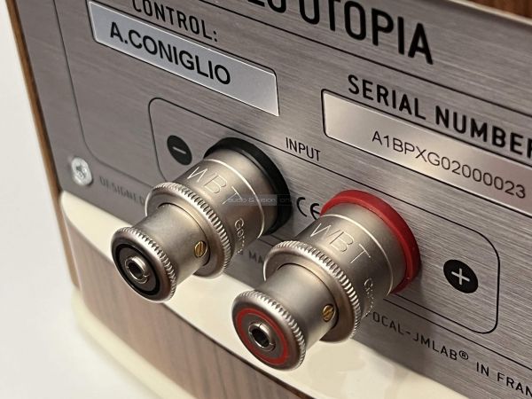 Focal Diablo Utopia III high end hangfal csatlakozó