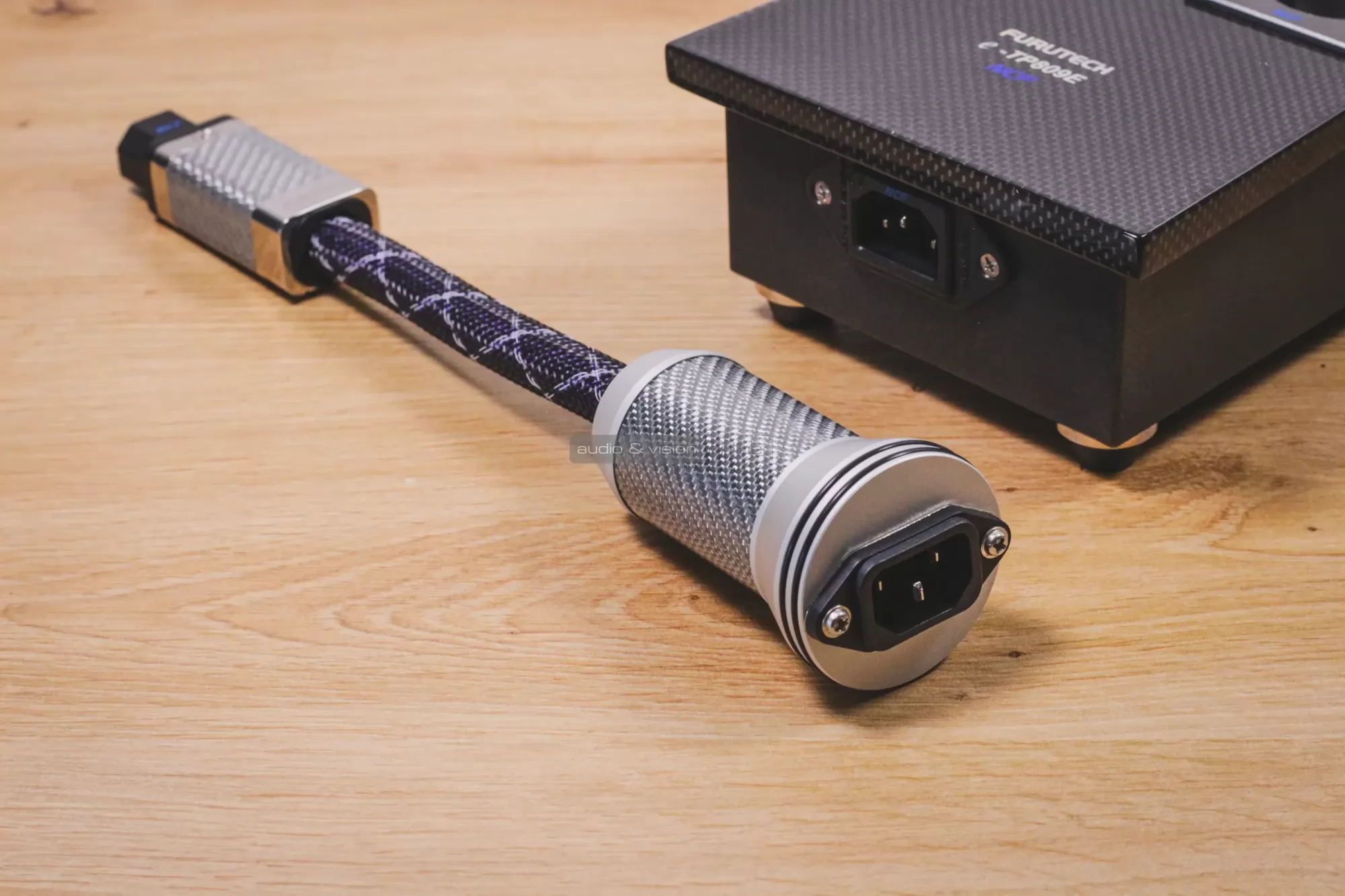 Furutech Flux C15 NCF tápszűrő