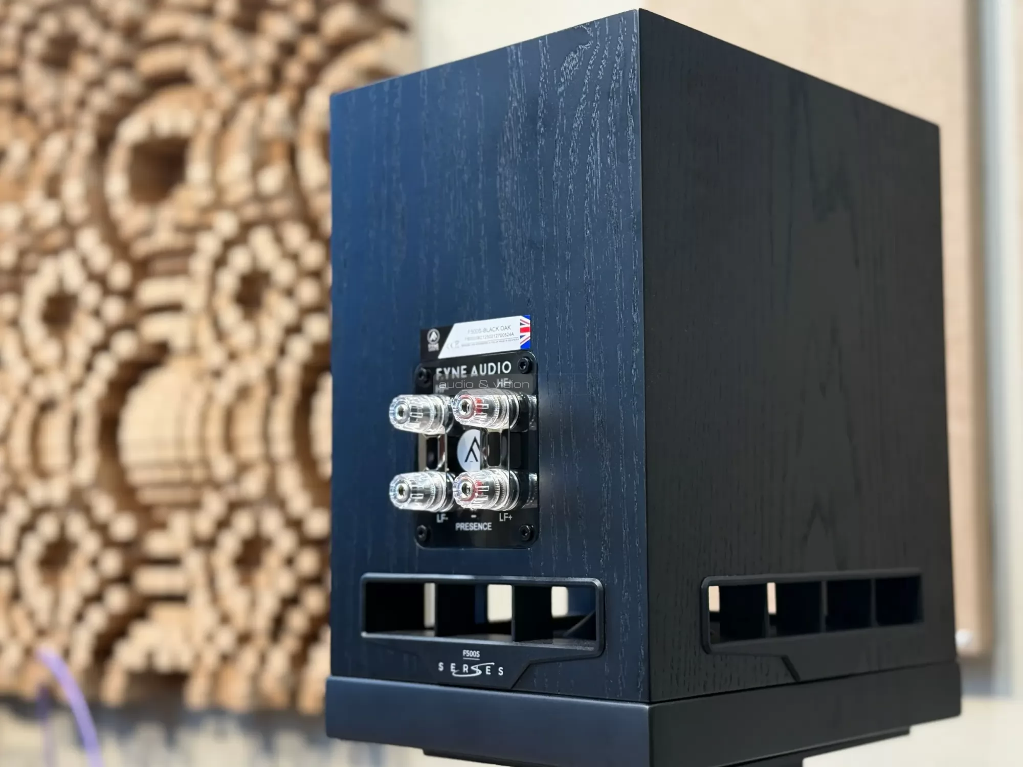 Fyne Audio F500S hangfal hátlap