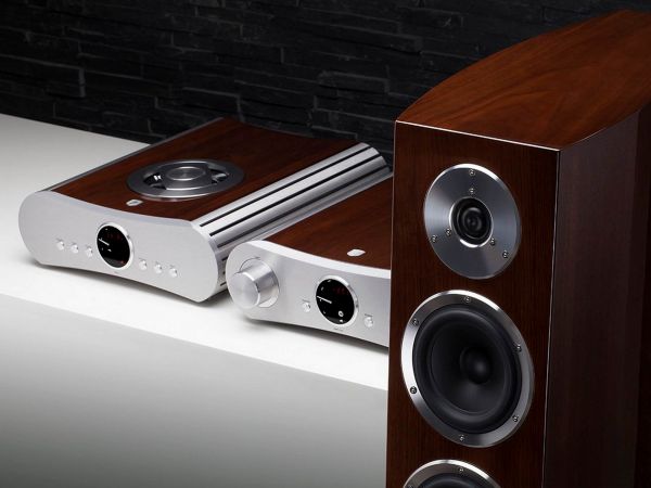 Gato Audio AMP-150 sztereó erősítő teszt Gato Audio FM-30 hangfal