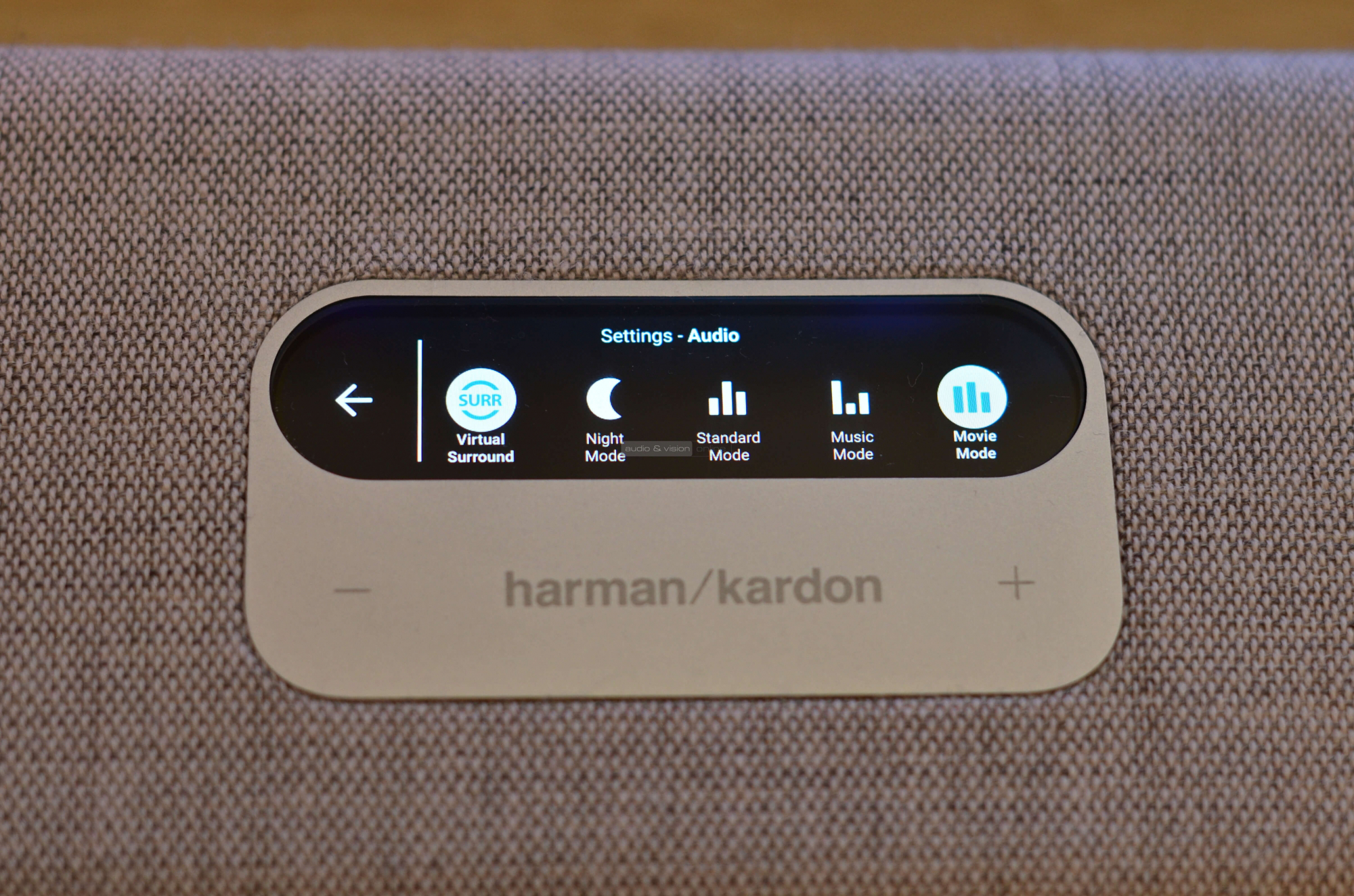 Harman Kardon Citation Multibeam 700 soundbar kijelző