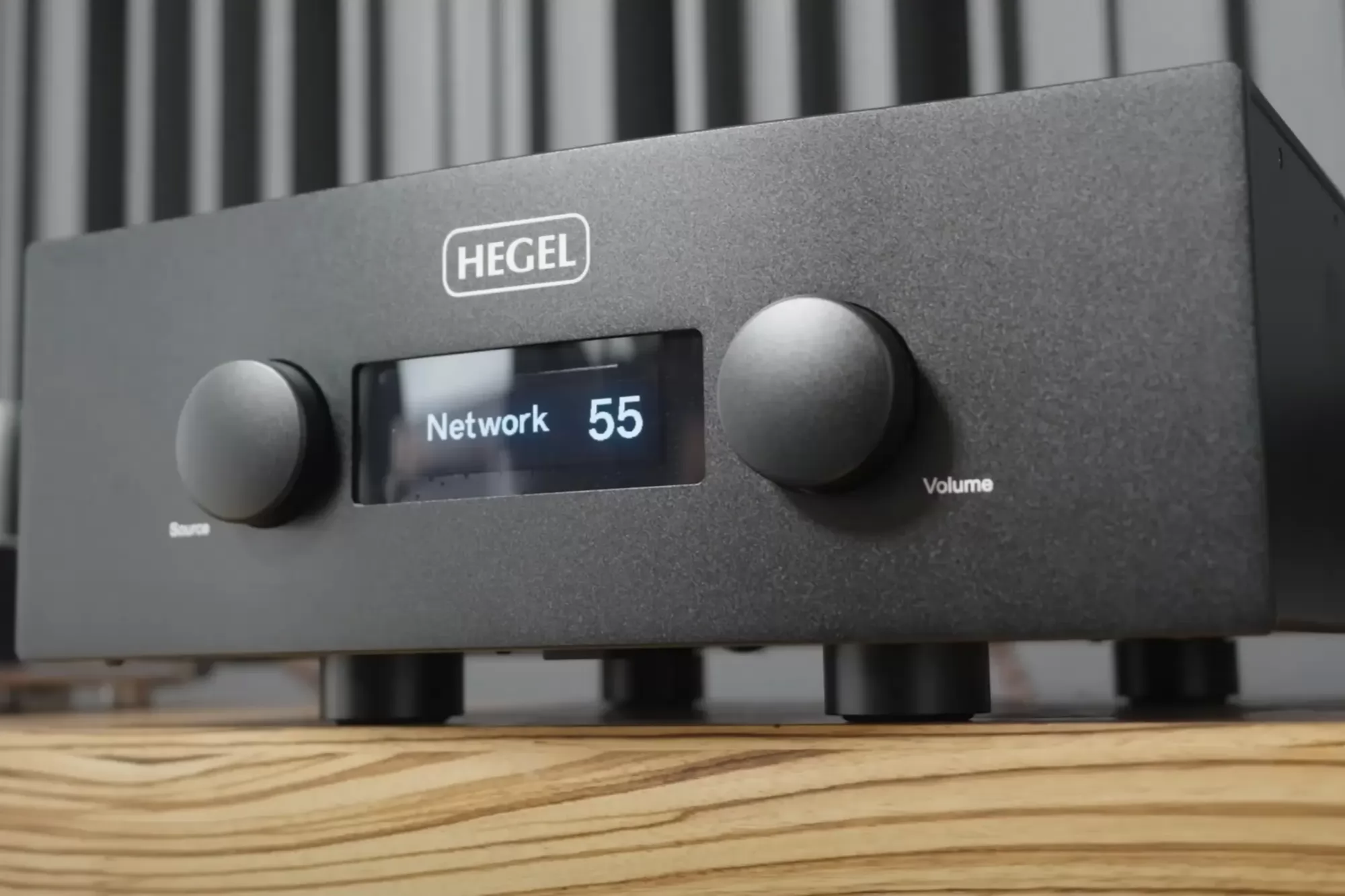 Hegel H600 hálózati sztereó erősítő