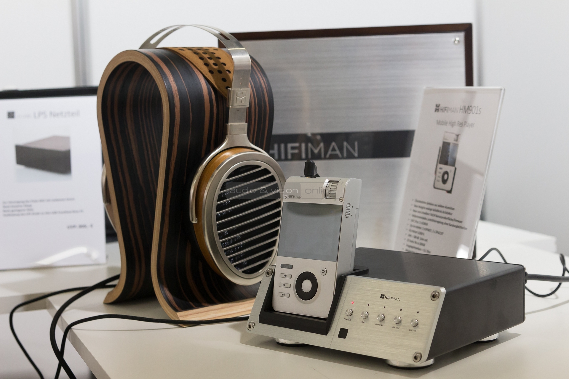 HIGH END 2015 HiFiMAN